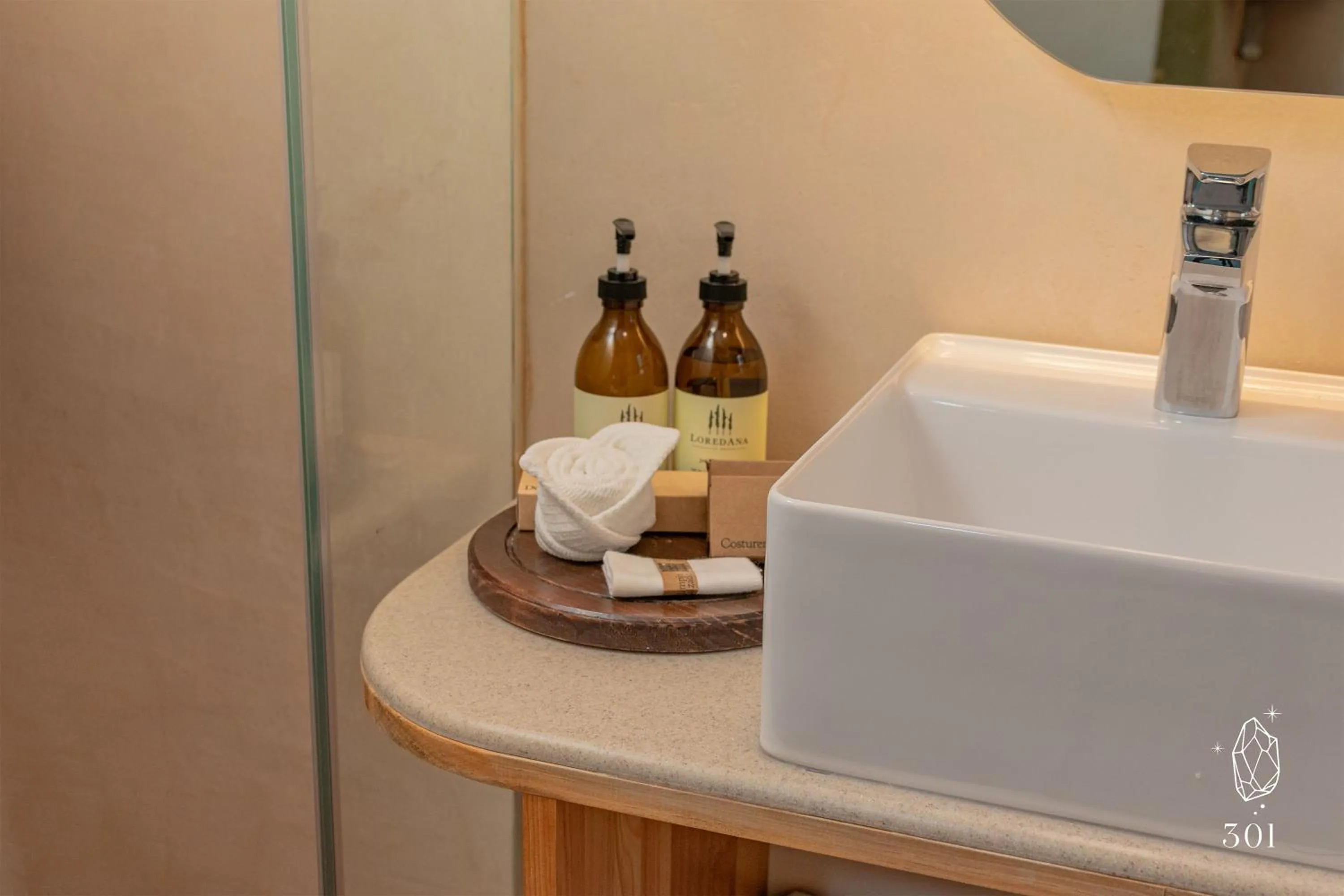 Standard King Room in Sauvé Casa Boutique