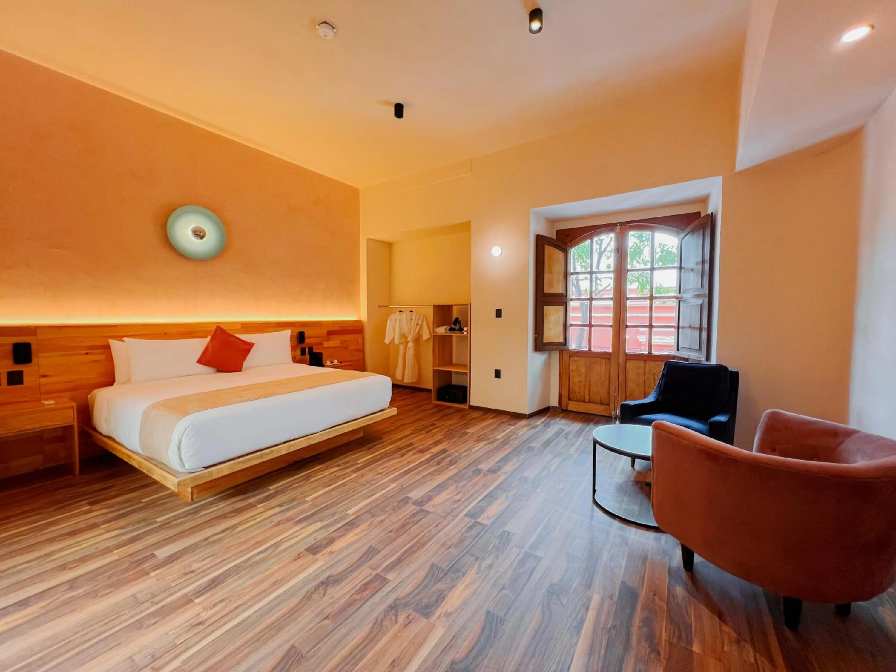 Suite with Balcony in Sauvé Casa Boutique