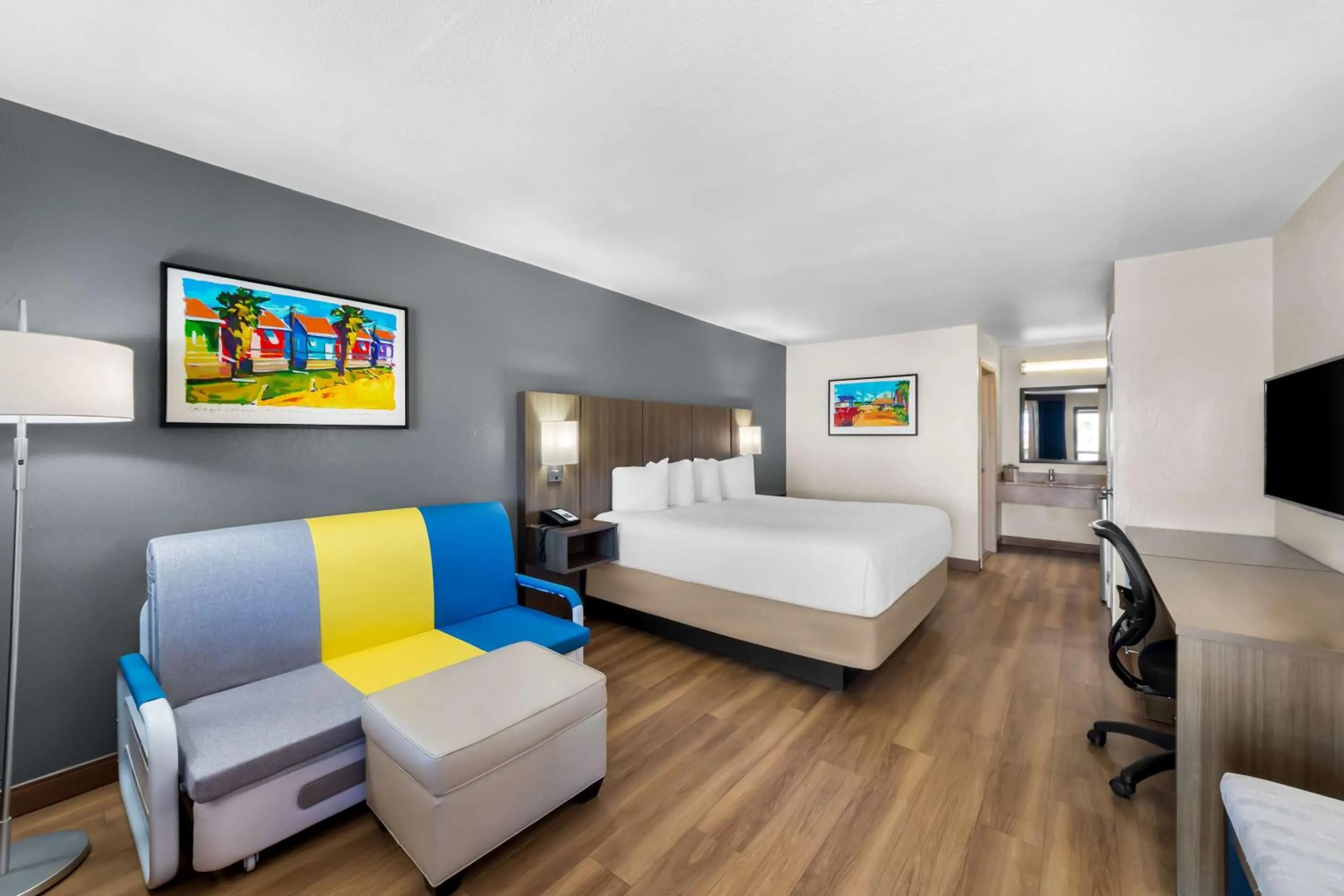 King Room with Sofa Bed - Non-Smoking in Best Western Port Aransas