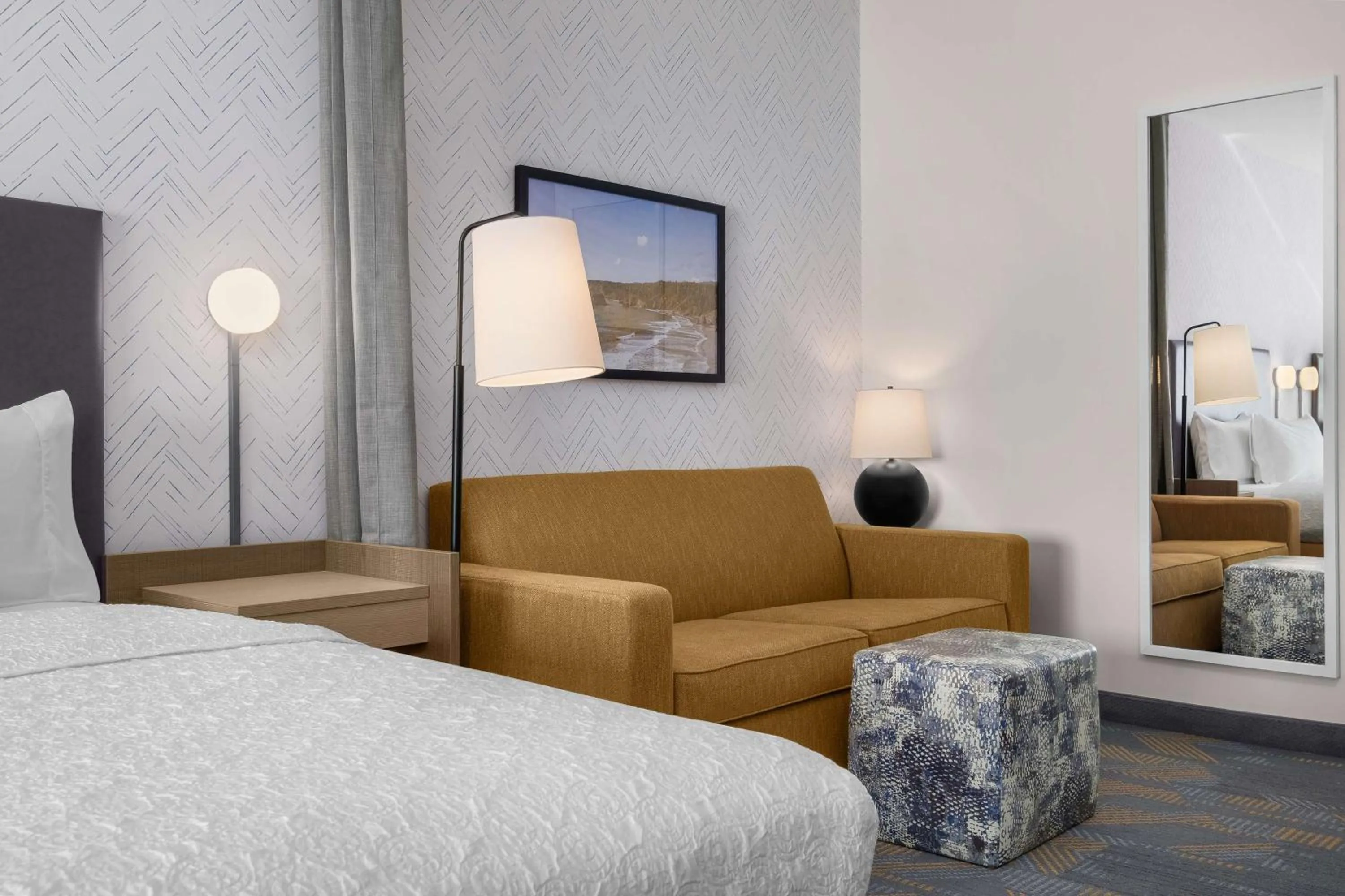 Studio Suite with Two Queen Beds - Hearing Access in Home2 Suites By Hilton Eureka