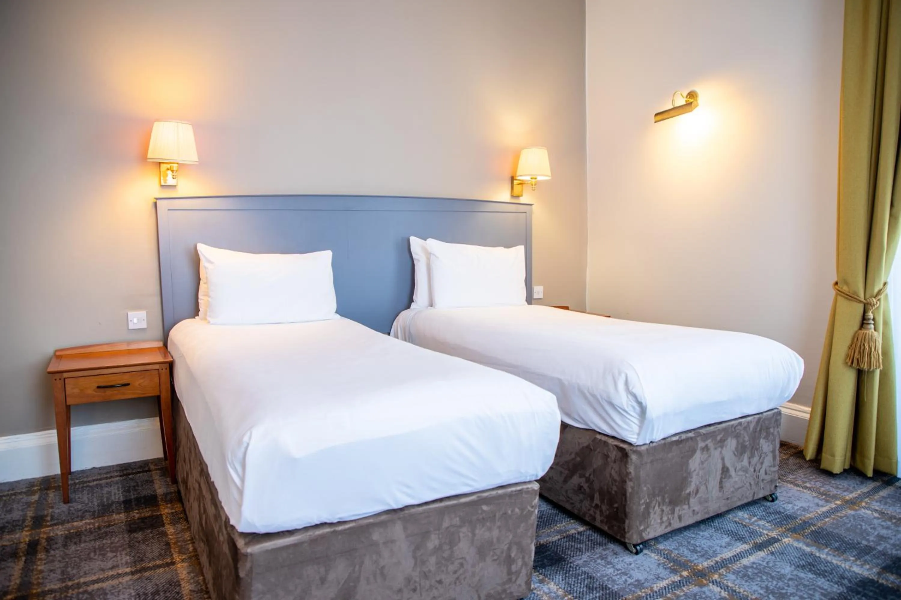 Twin Room in Arnos Manor Hotel