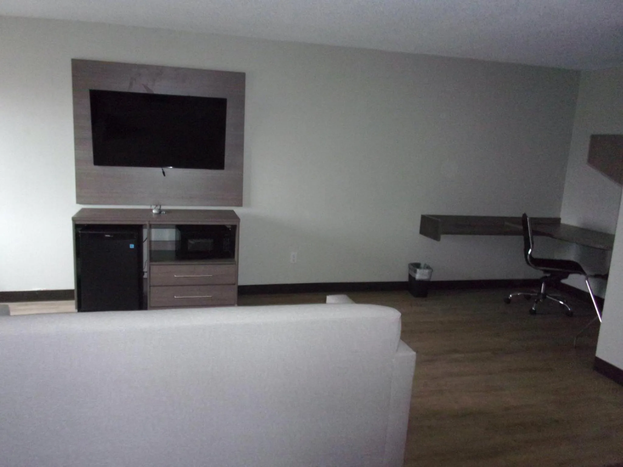 Suite King Room Non-Smoking in Super 8 by Wyndham Marston