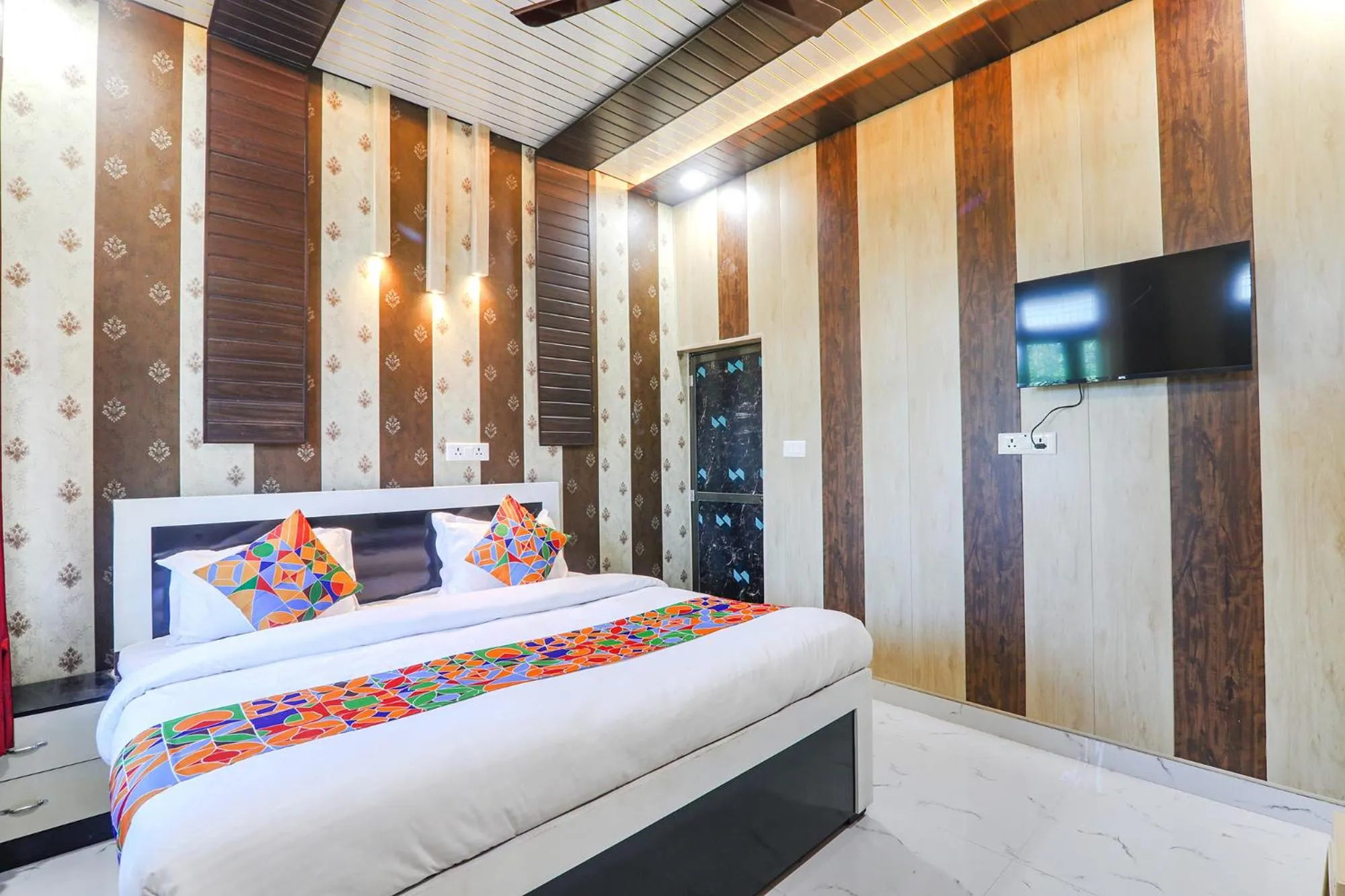 Deluxe Room - single occupancy in FabHotel Uma Yugul