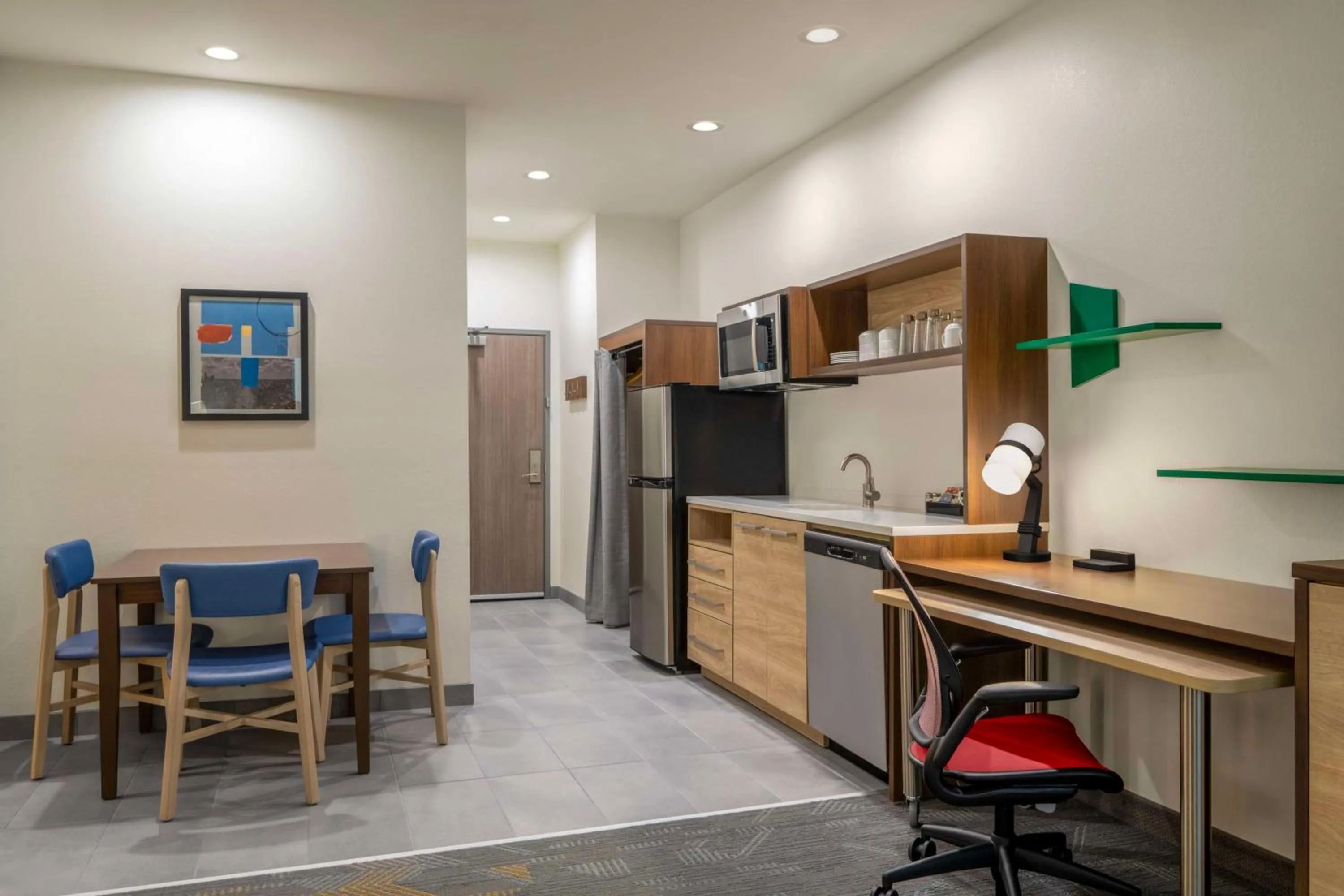 One-Bedroom King Suite in Home2 Suites By Hilton Jonesboro