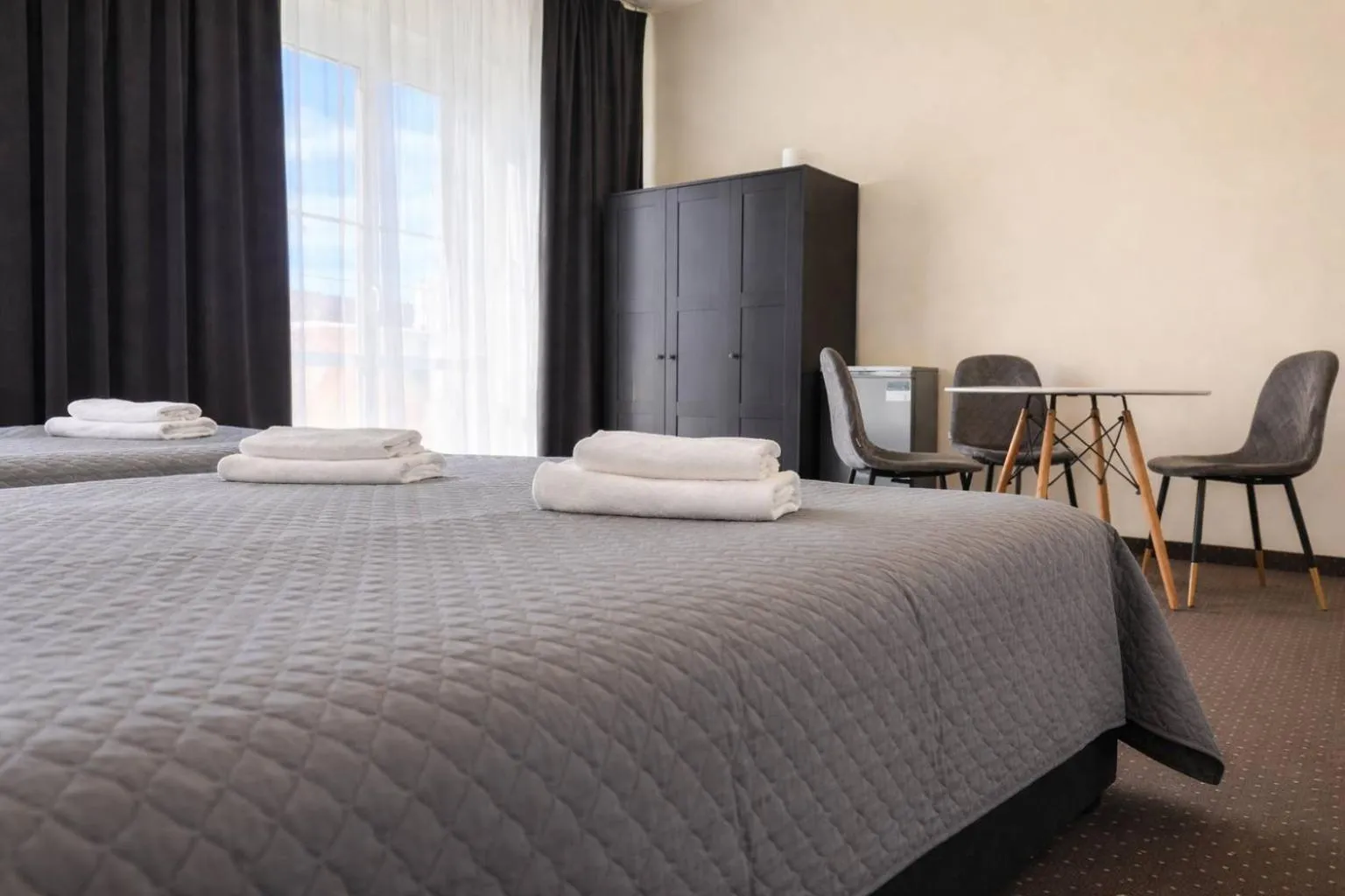 Triple Room with Shared Bathroom in Hotel Mazowiecki WOW