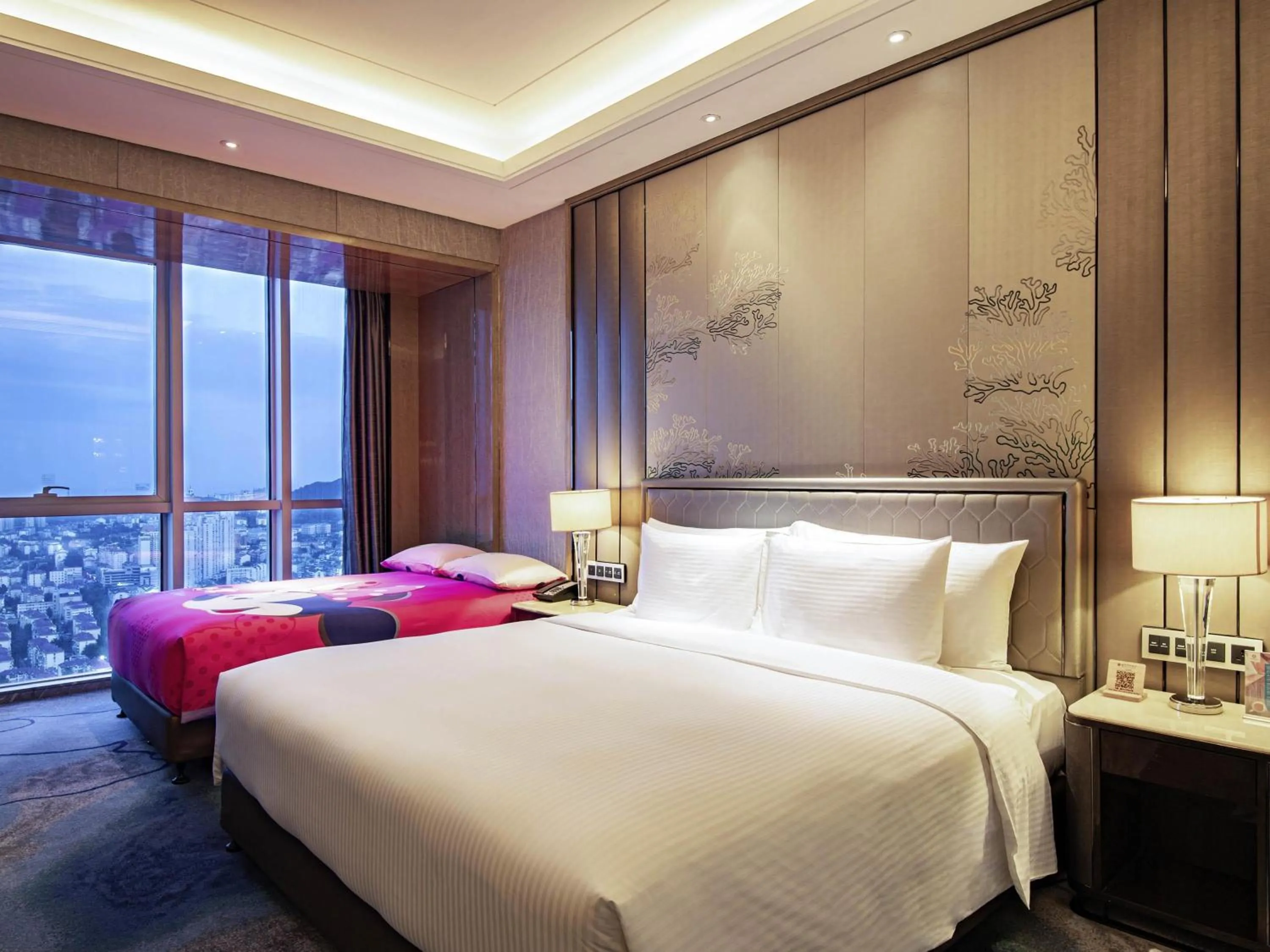 Premium Deluxe Family Room with One King and One Single Beds in Pullman Yantai Center