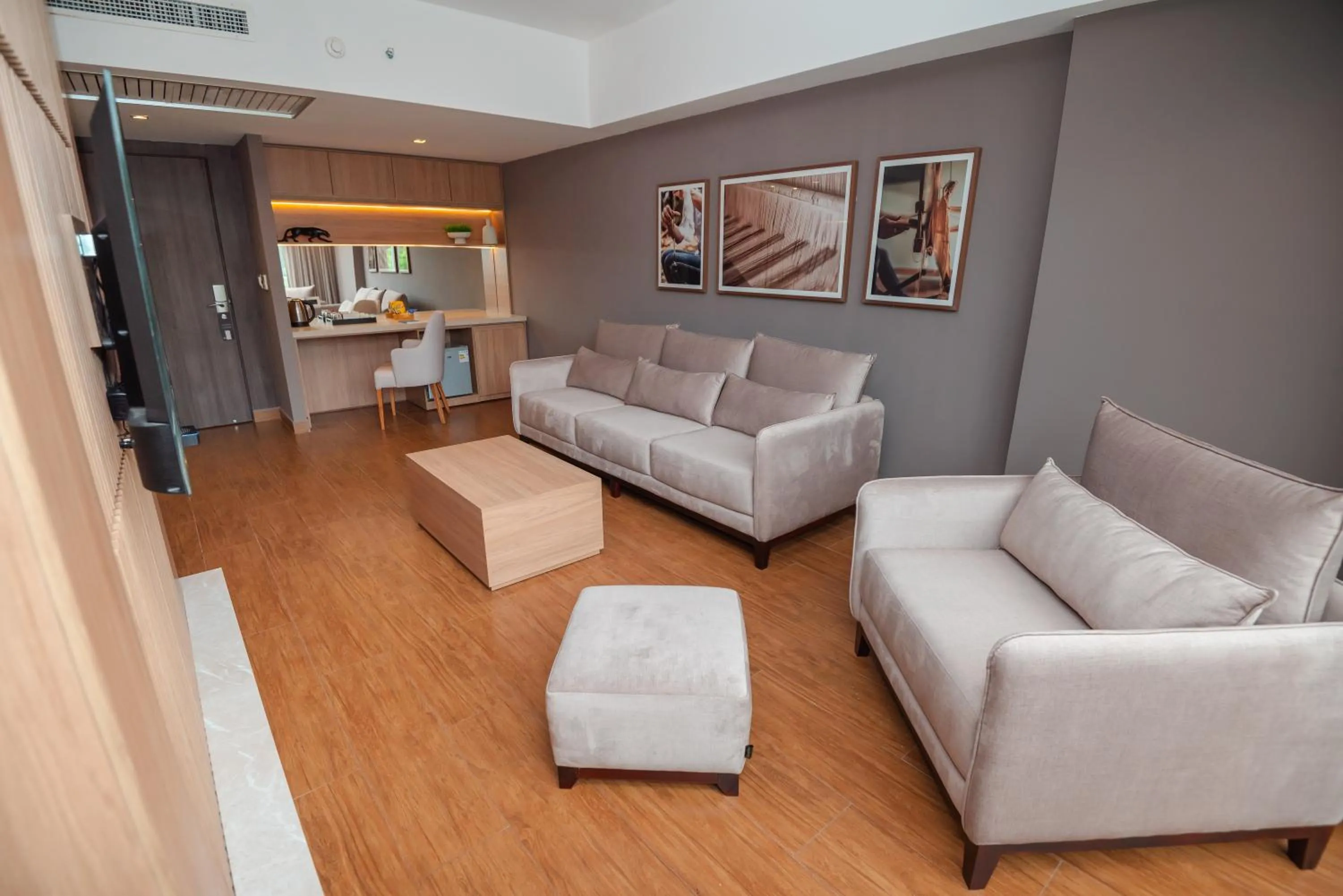 Suite in Savoy Hotel Encarnación