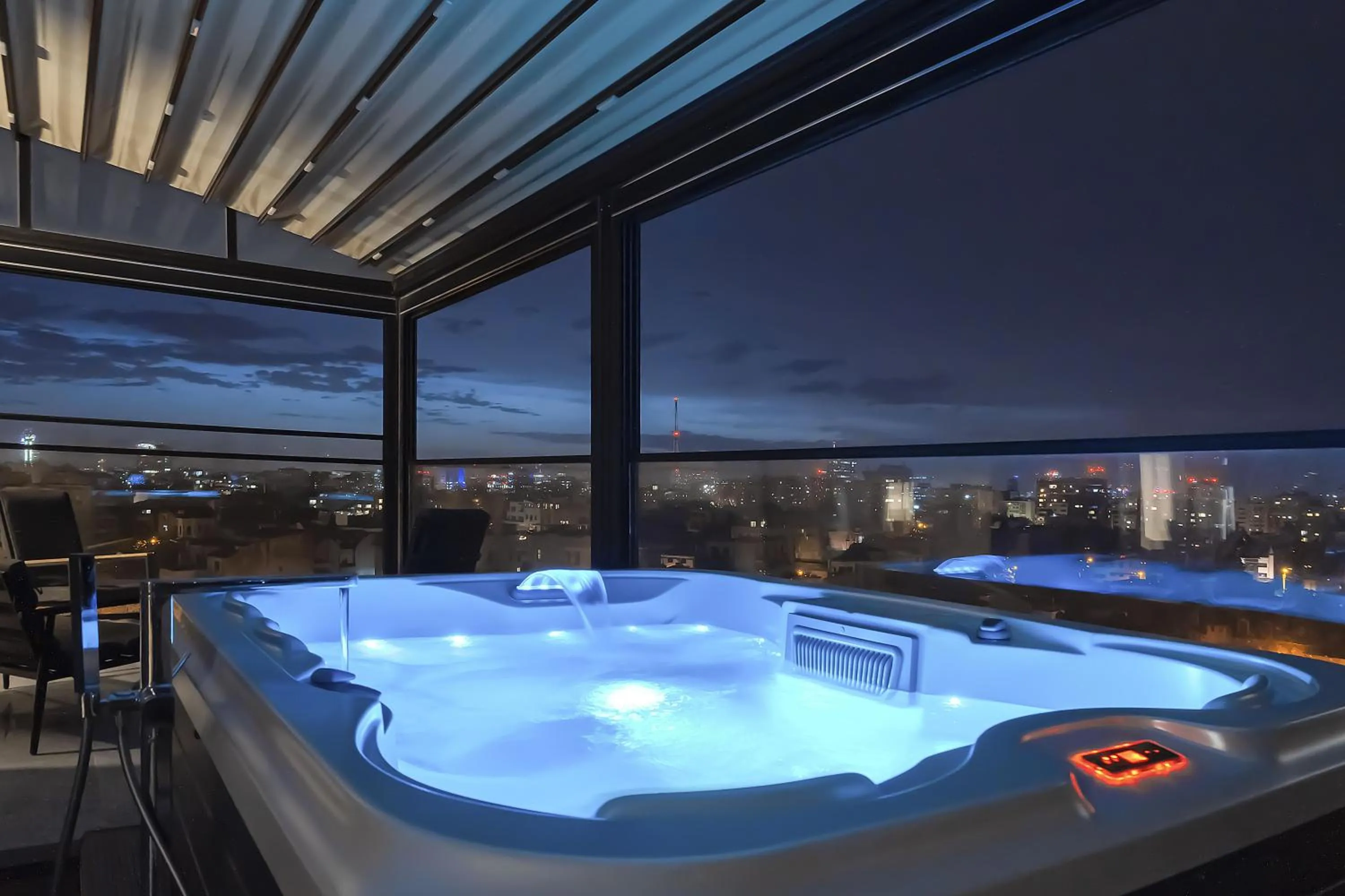 Presidential Suite in Uni88 Apart Hotel