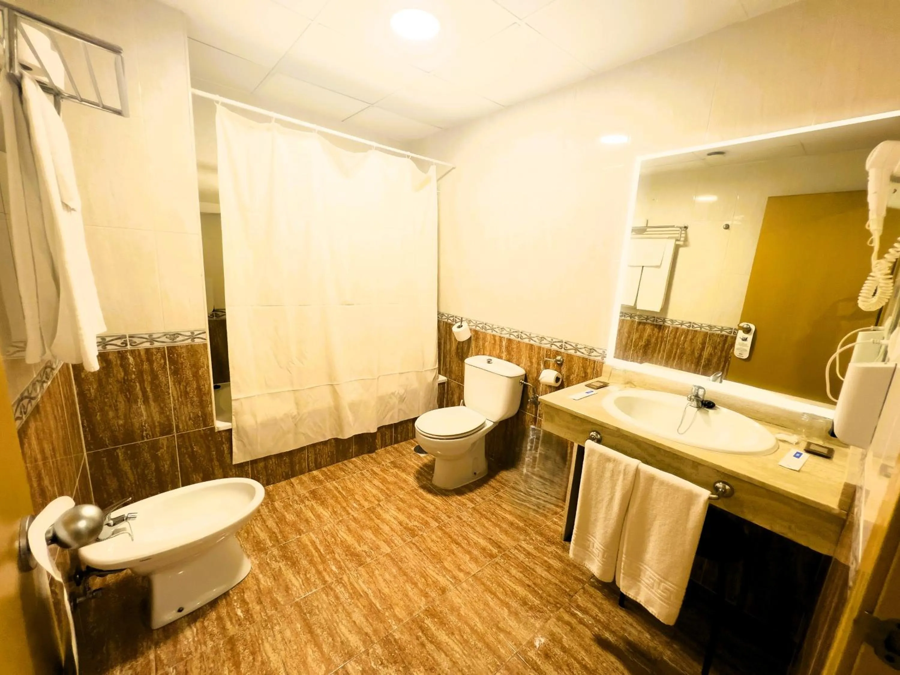 Twin Room with Balcony in Sol y Sombra