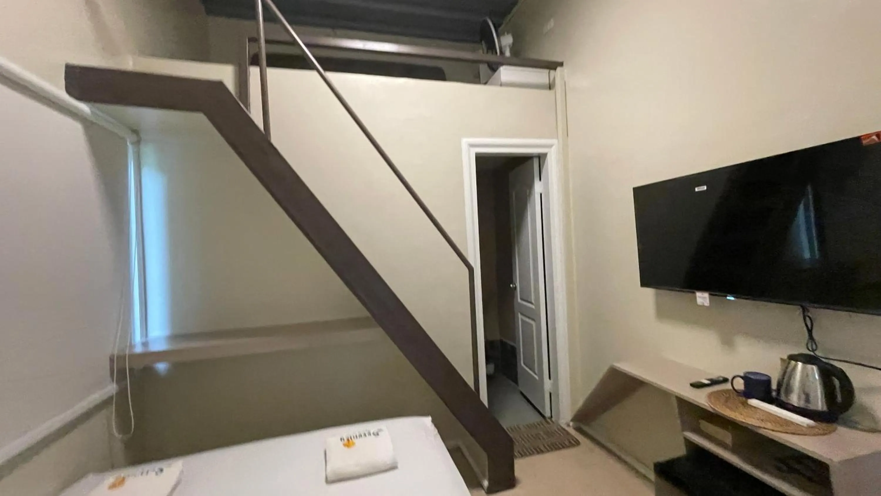 Standard Double Room in Serenity Farm and Resort by Hiverooms