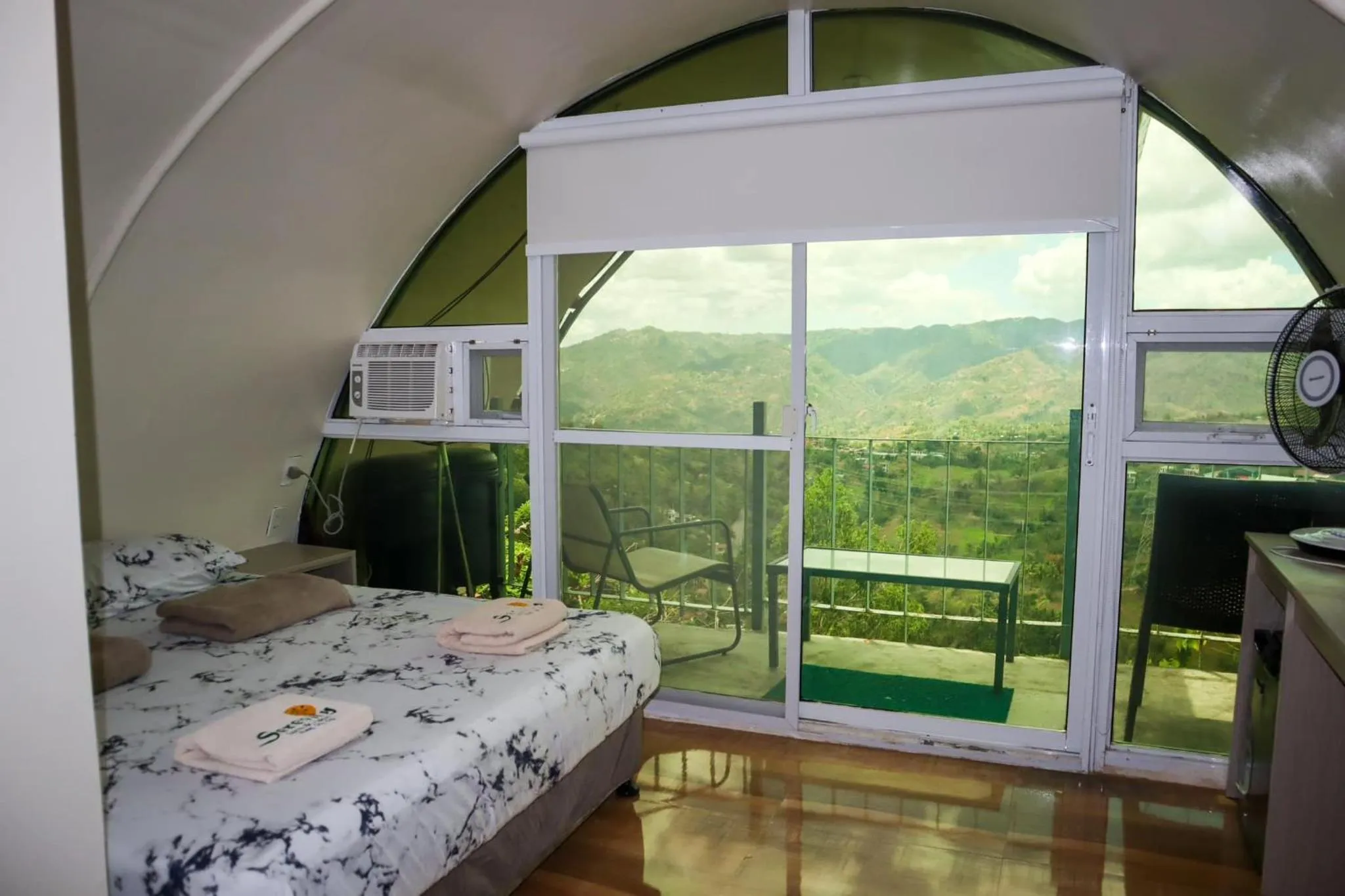 Double Room with Balcony in Serenity Farm and Resort by Hiverooms