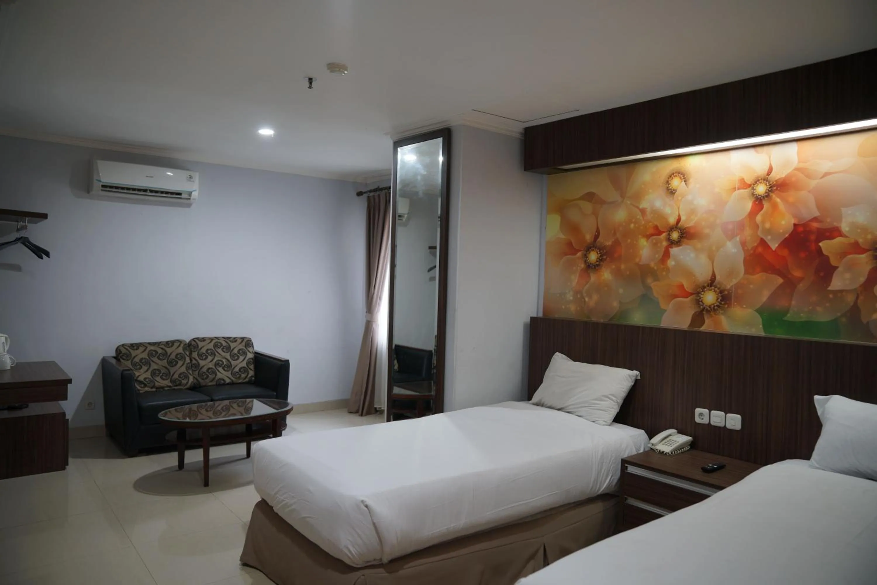 Standard Twin Room in D'Arcici Hotel Sunter