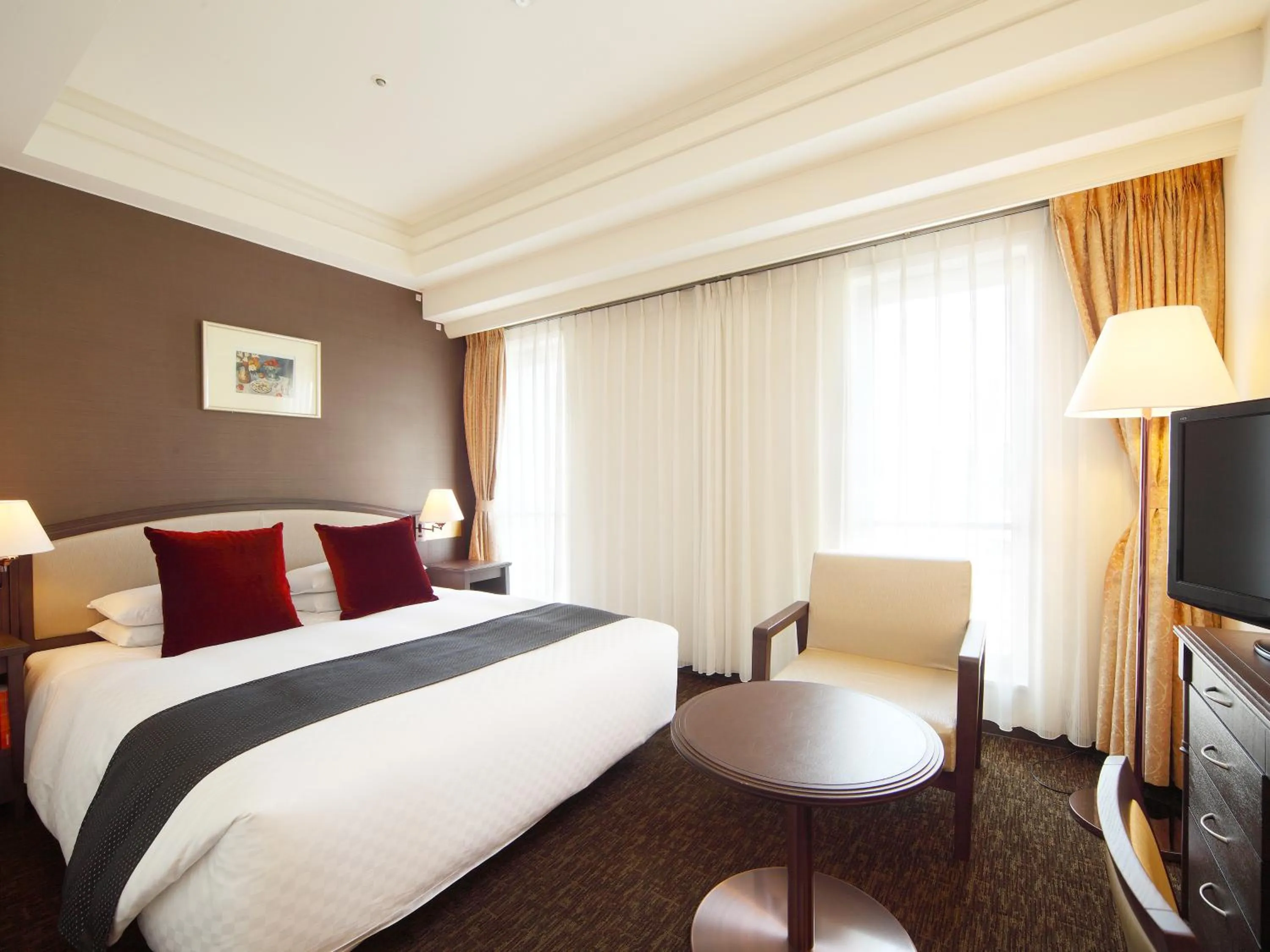 Queen Double Room with City View - single occupancy in Kumamoto Hotel Castle