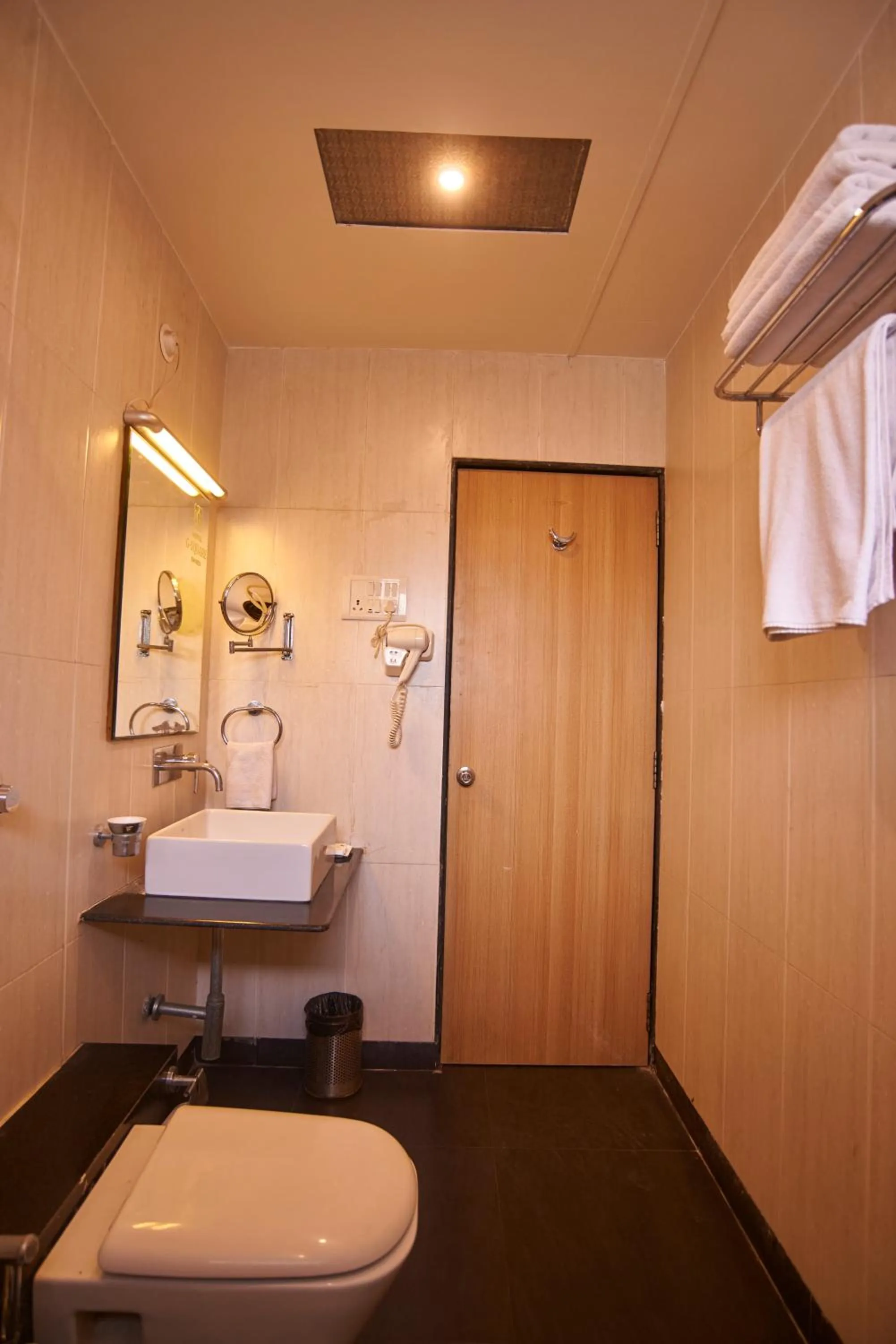 Executive Room in Hotel G-Square - Shirdi