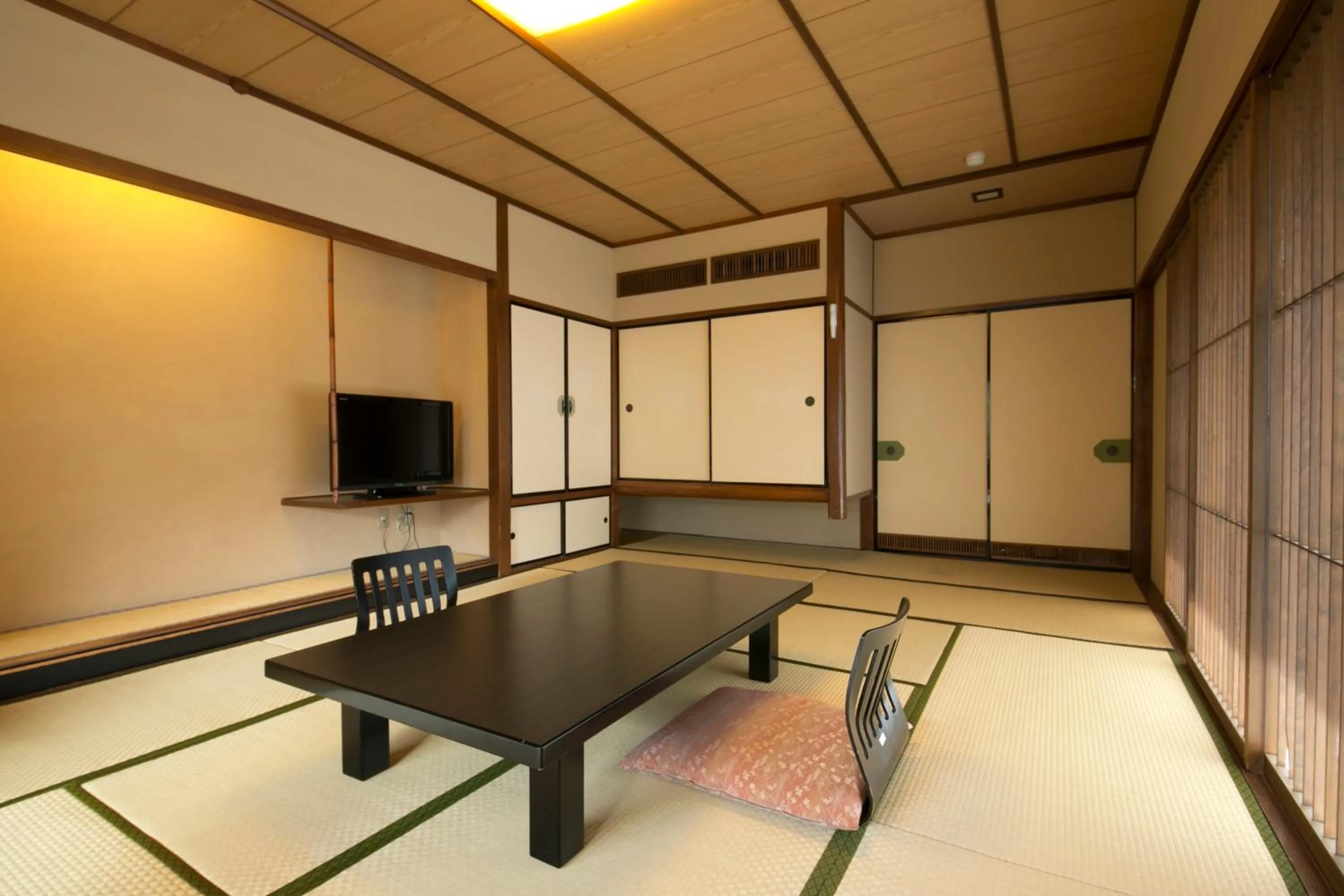 Family Room with Bathroom in Shikanoyu Hotel