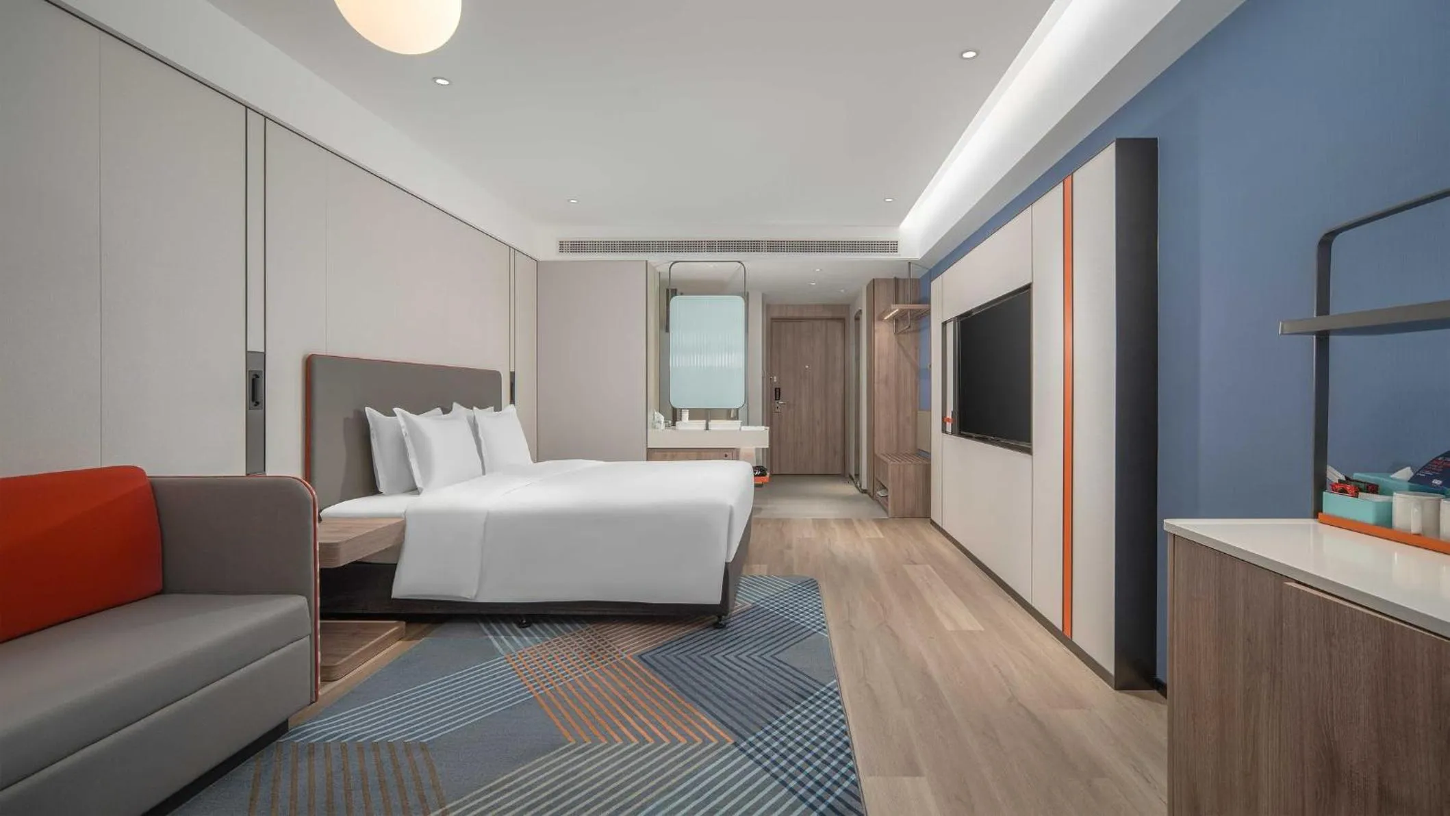 Standard King Room in Holiday Inn Express Xi'an Fengdong by IHG