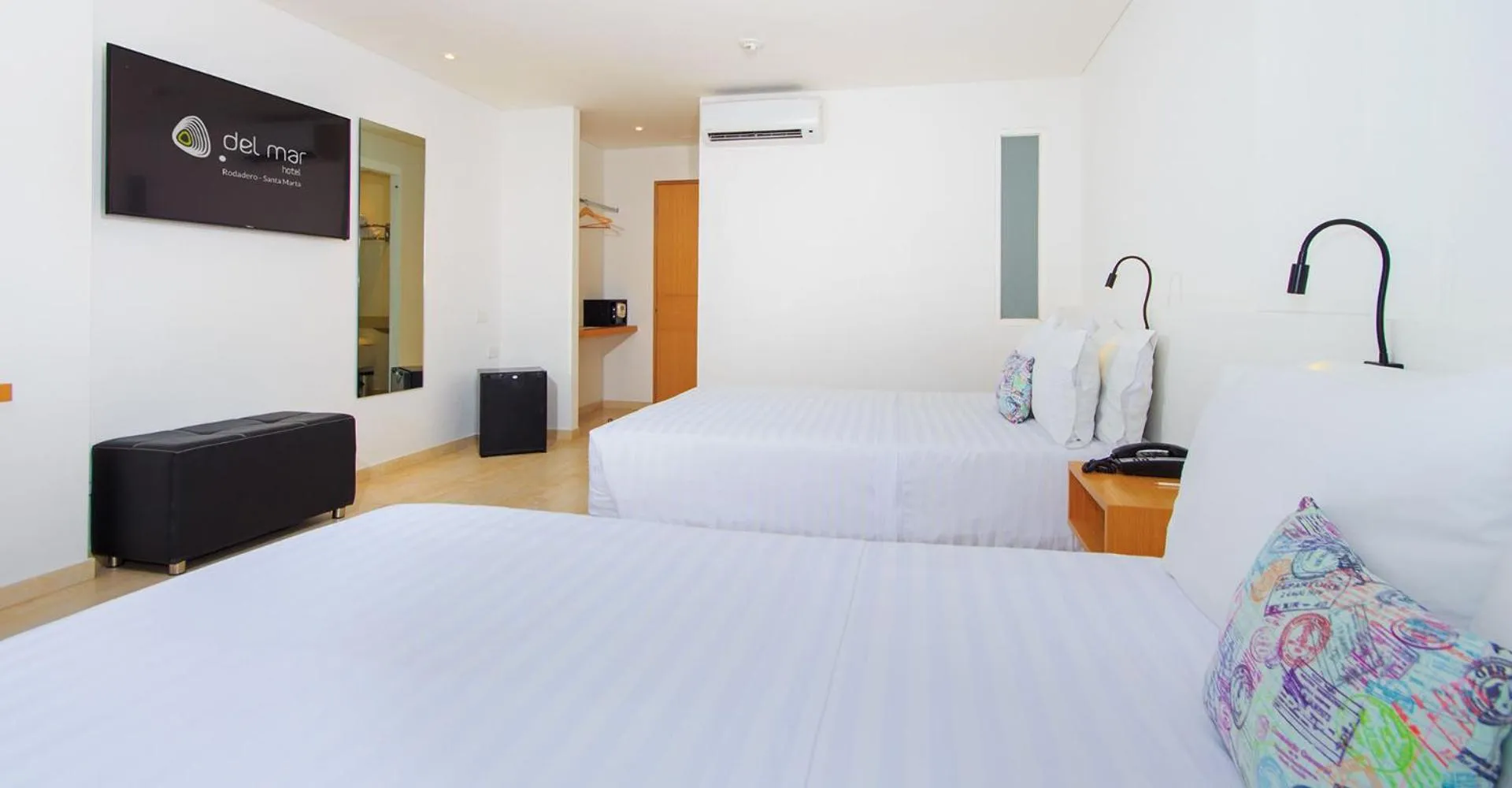 Family Room in Del Mar Hotel