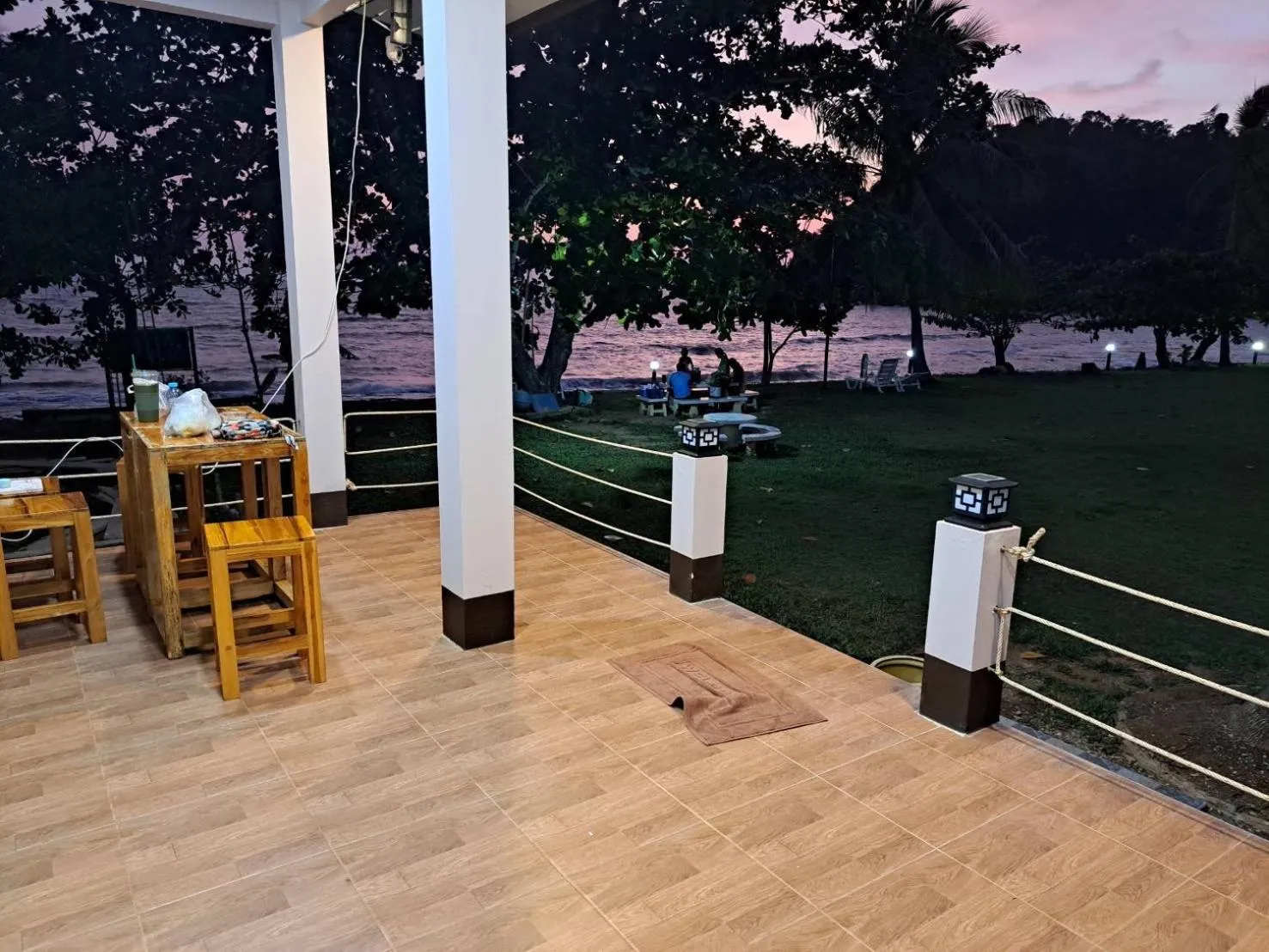 Family Room with Sea View in Lomtalay Resort Trat