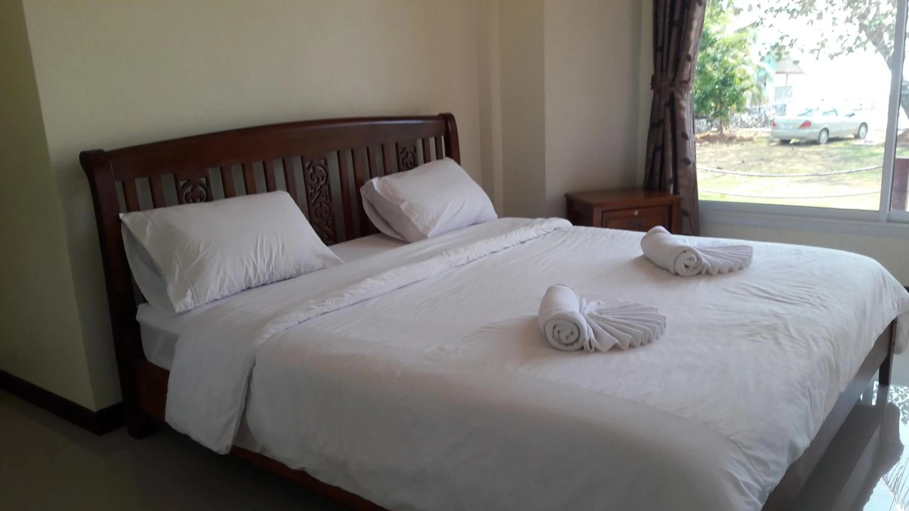 Double or Twin Room with Sea View in Lomtalay Resort Trat
