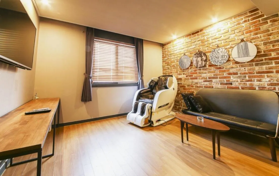 Superior Twin Room in Hotel Browndot Myeongseo Convention