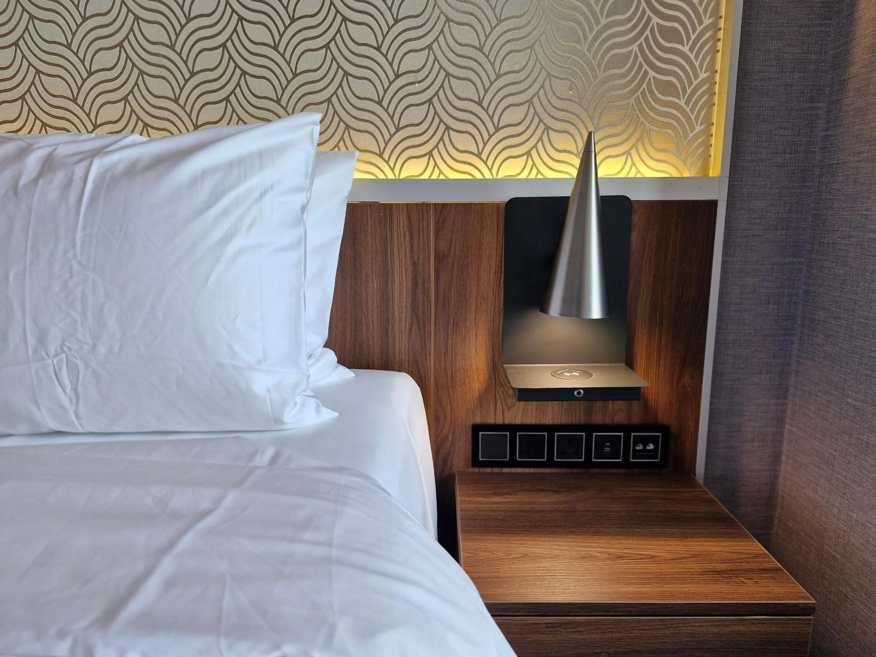 Deluxe Double Room with Sea View in Ocean View Hotel Kuwait