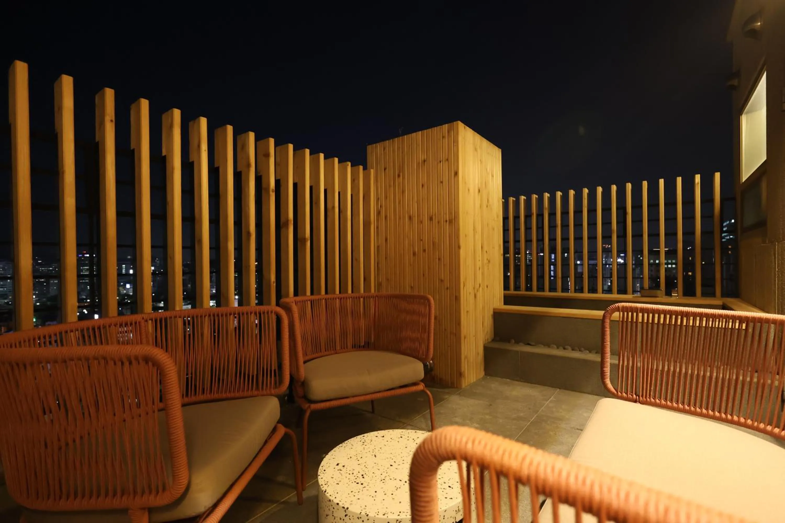 Urban Bath Terrace King in New Blanc Central Myeongdong