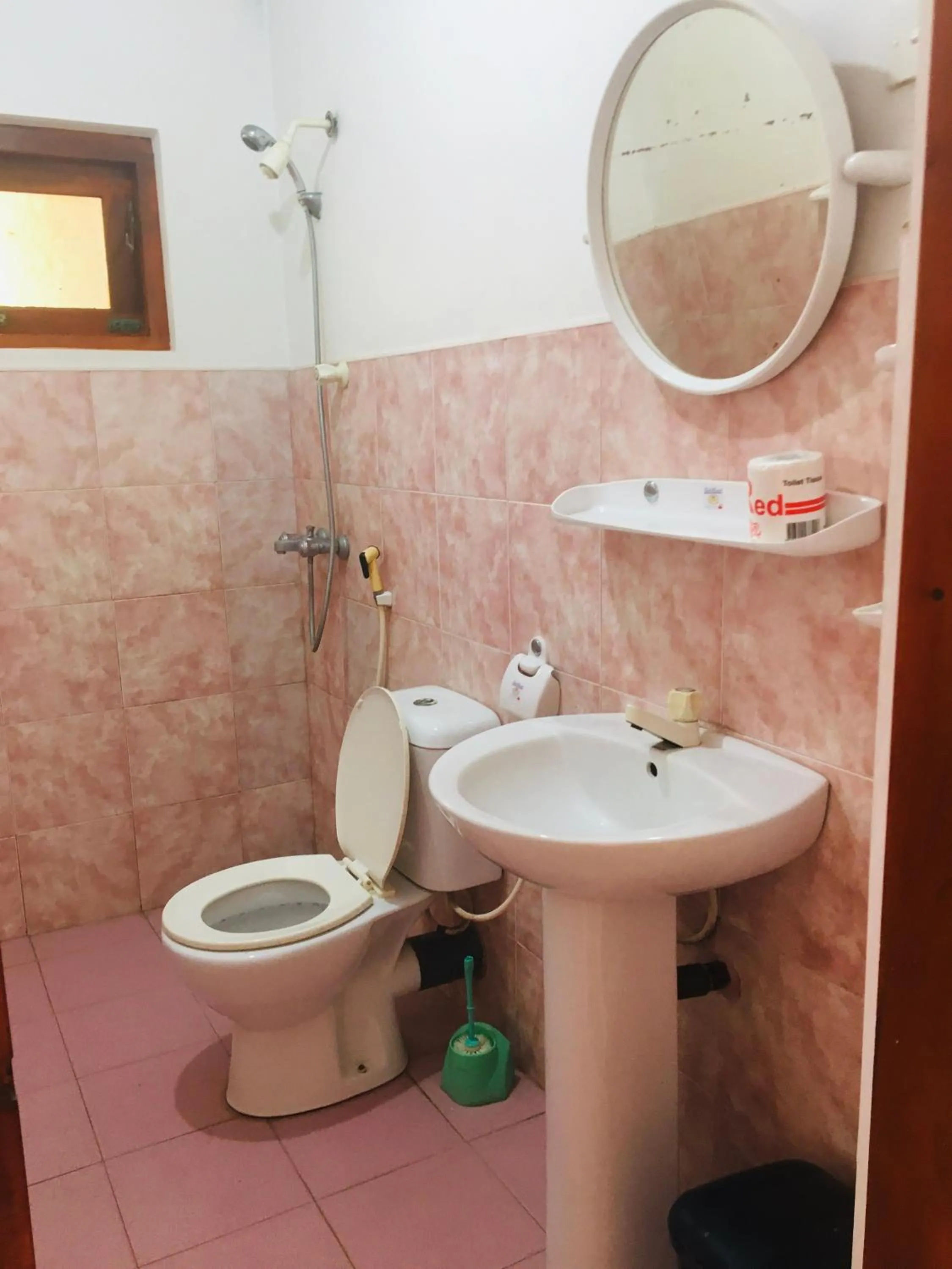 Double Room with Balcony and Sea View in Dilena Beach Inn