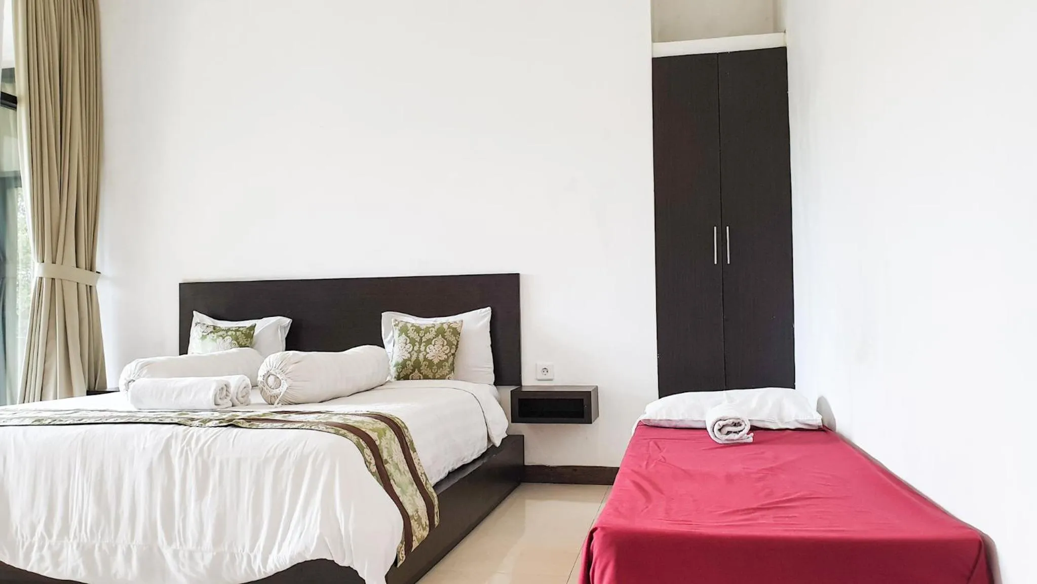 Basic Triple Room in The Paica