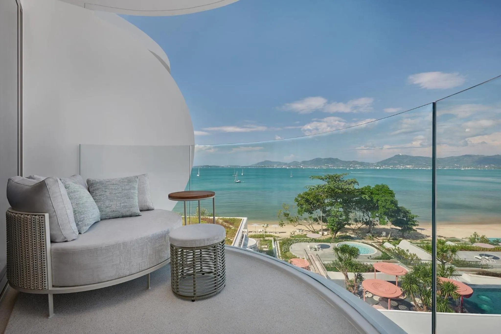 Twin Room with Balcony and Ocean View in Veranda Resort Phuket, Autograph Collection