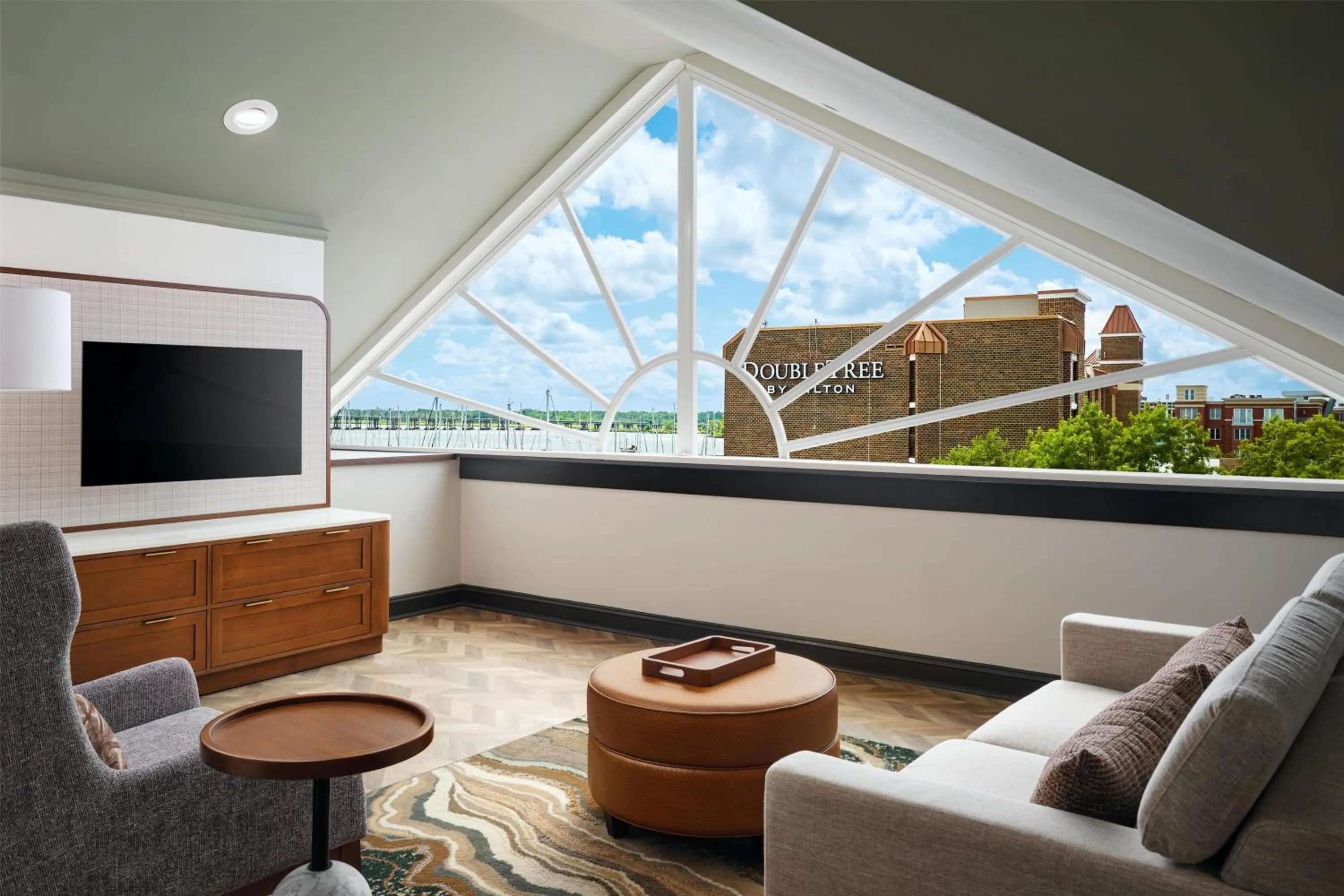 King Dormer Suite - Water View in Tryon Riverfront Inn New Bern, Tapestry Collection By Hilton