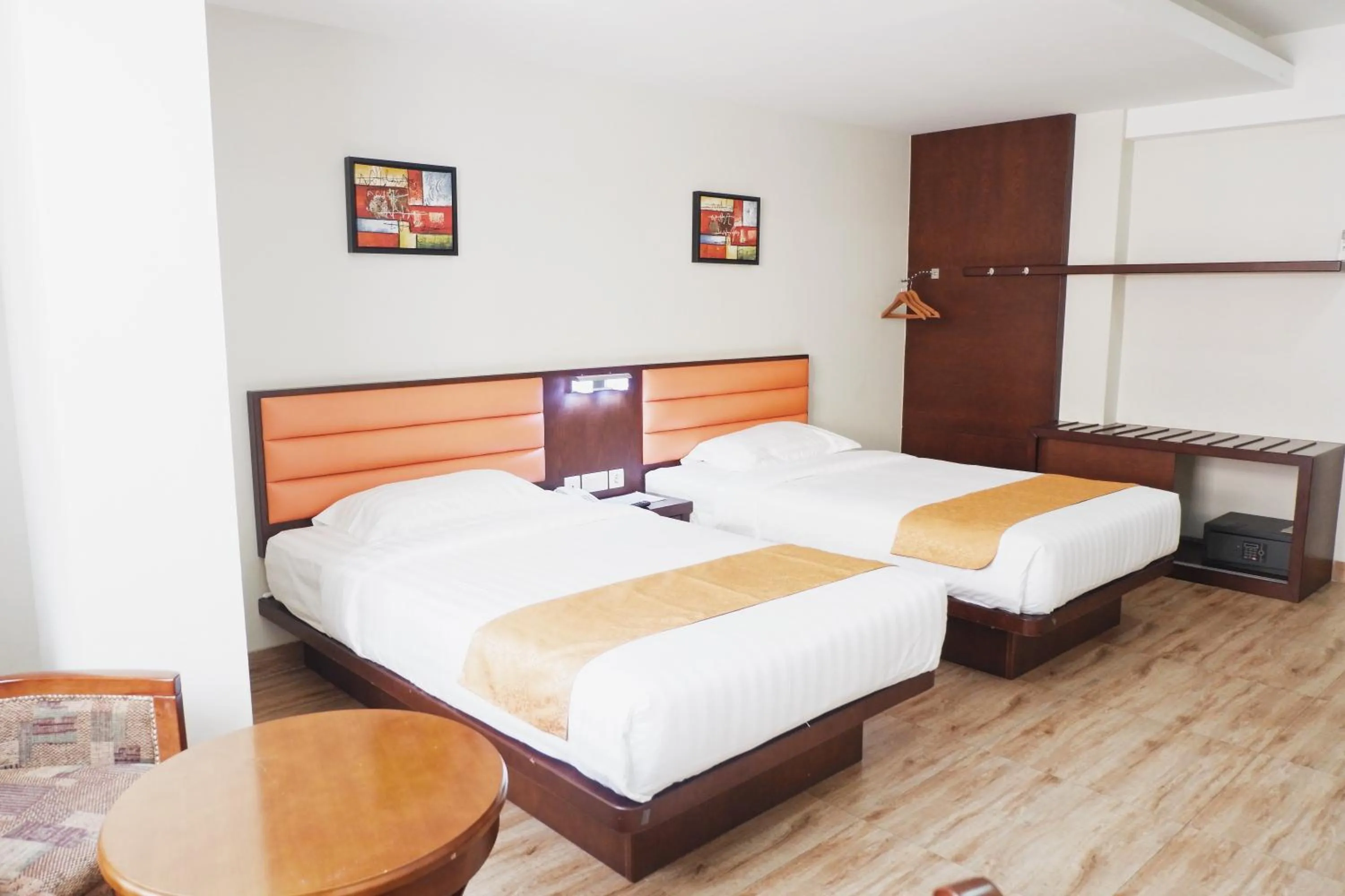 Superior Twin Room in Hans Inn Batam