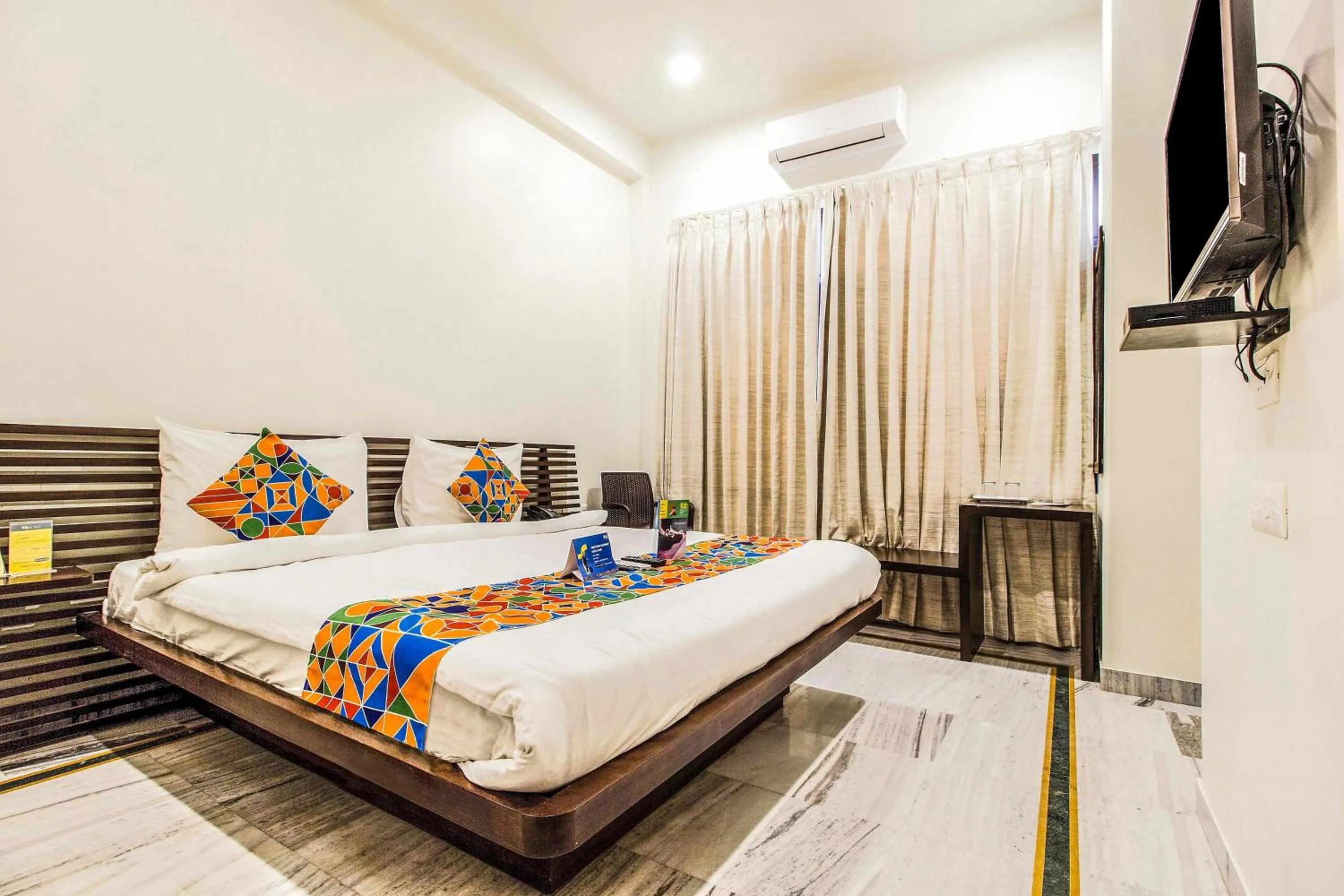 Deluxe Room - single occupancy in FabHotel Jaipur Villa