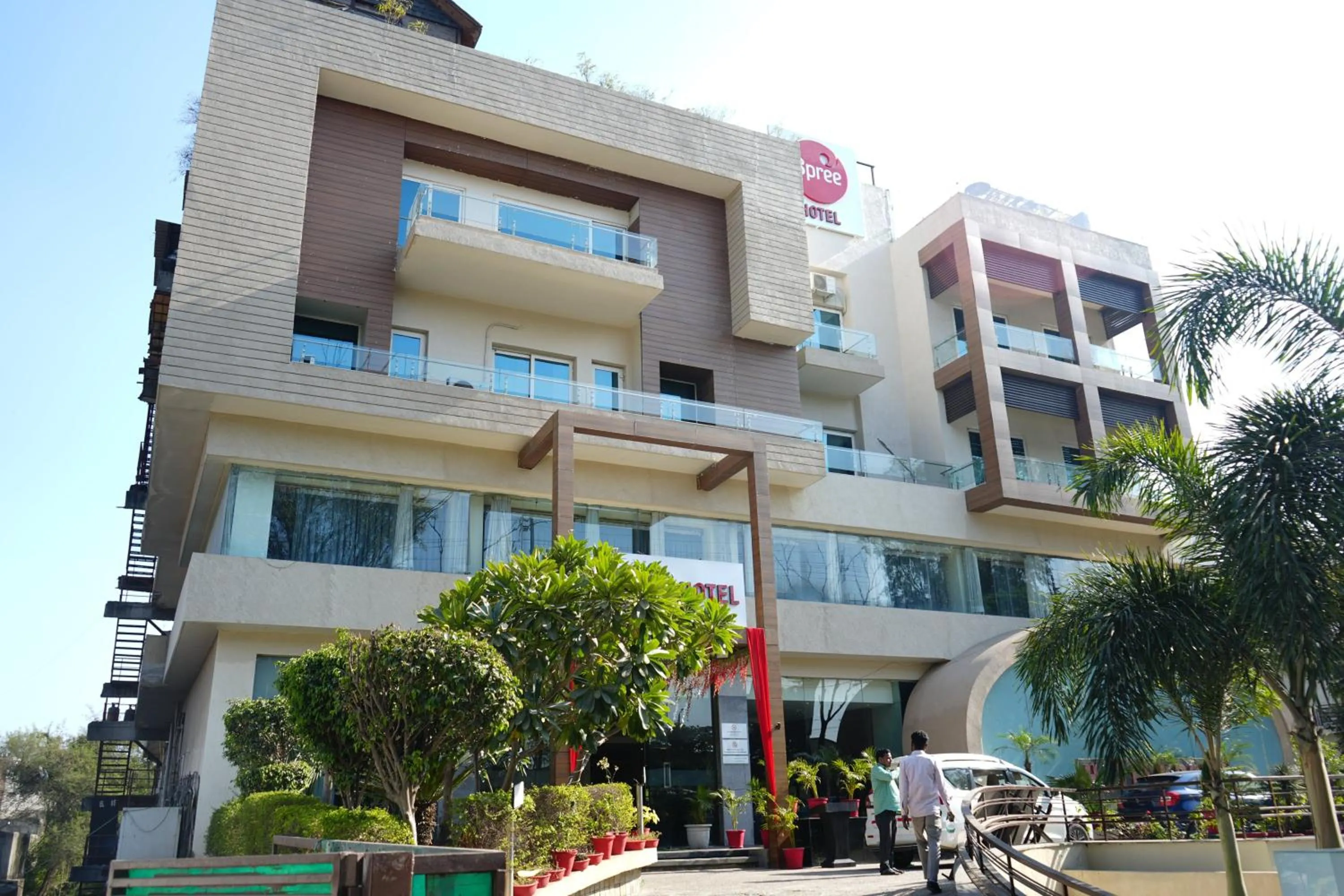Spree Hotel Meerut
