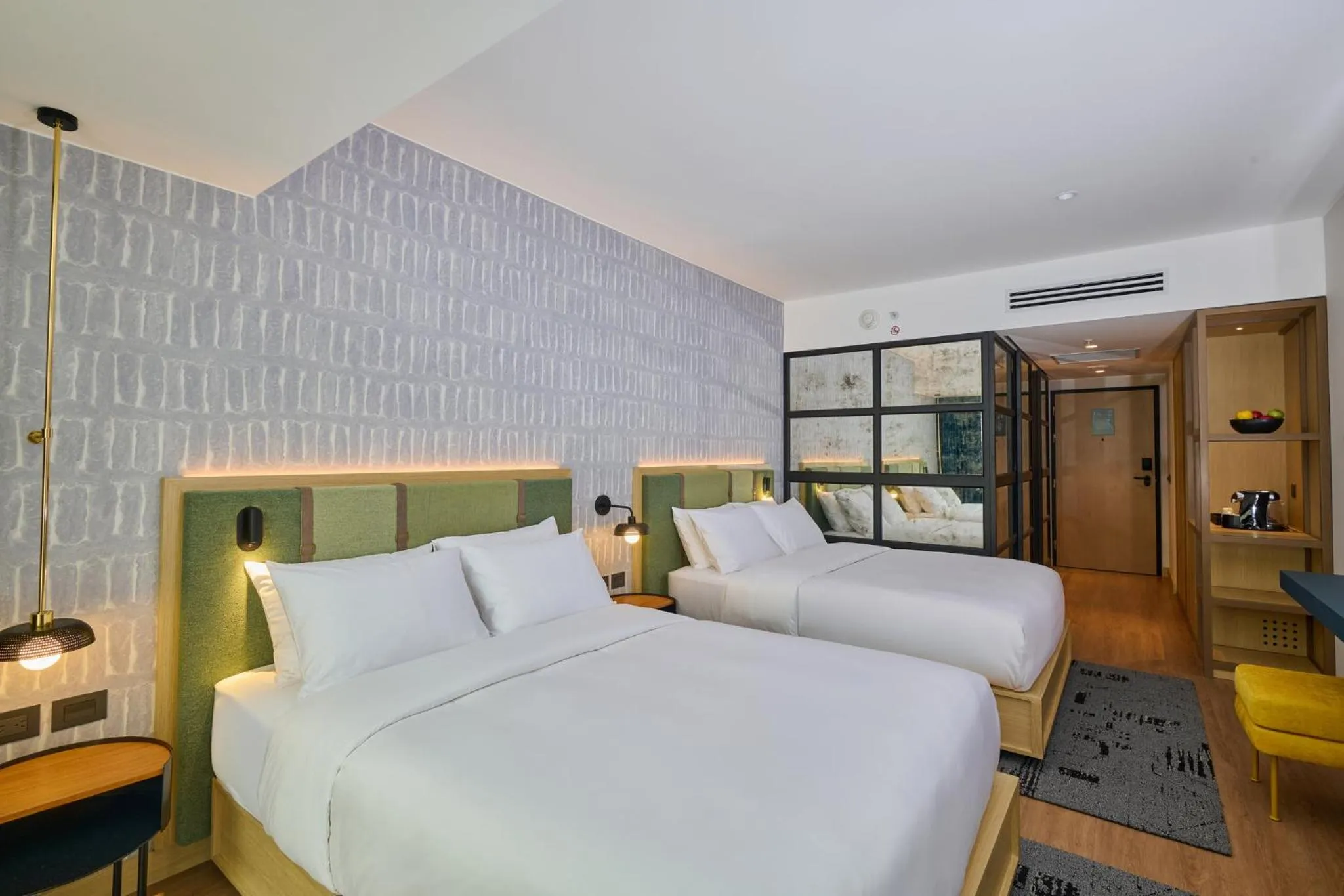 Standard Queen Room with Two Queen Beds and City View in Hotel Indigo Lima Miraflores by IHG