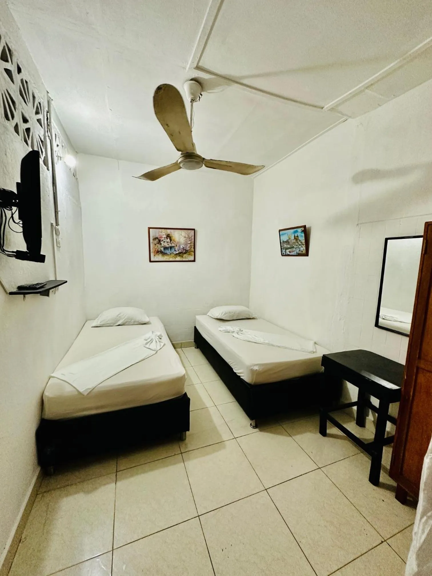 Double Room with Shared Bathroom in Hostal La Española de Getsemani