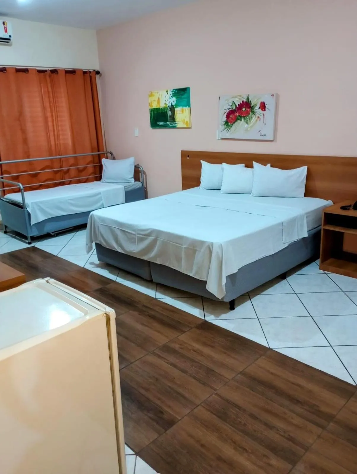 Standard Twin Room - single occupancy in Calabreza Hotel e Restaurante