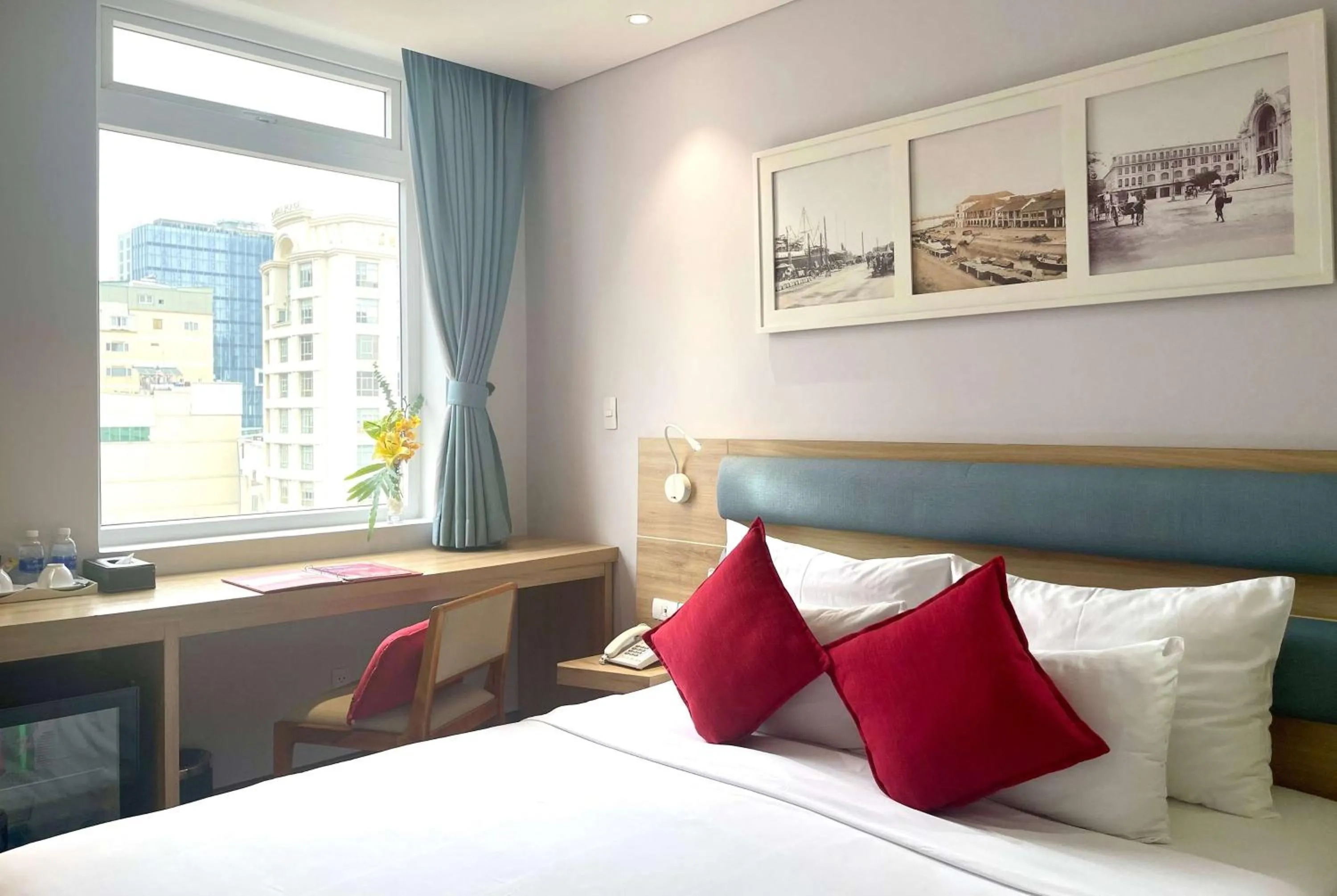 Premium Double Window Room in RAMADA ENCORE - Upgrading for your comfort