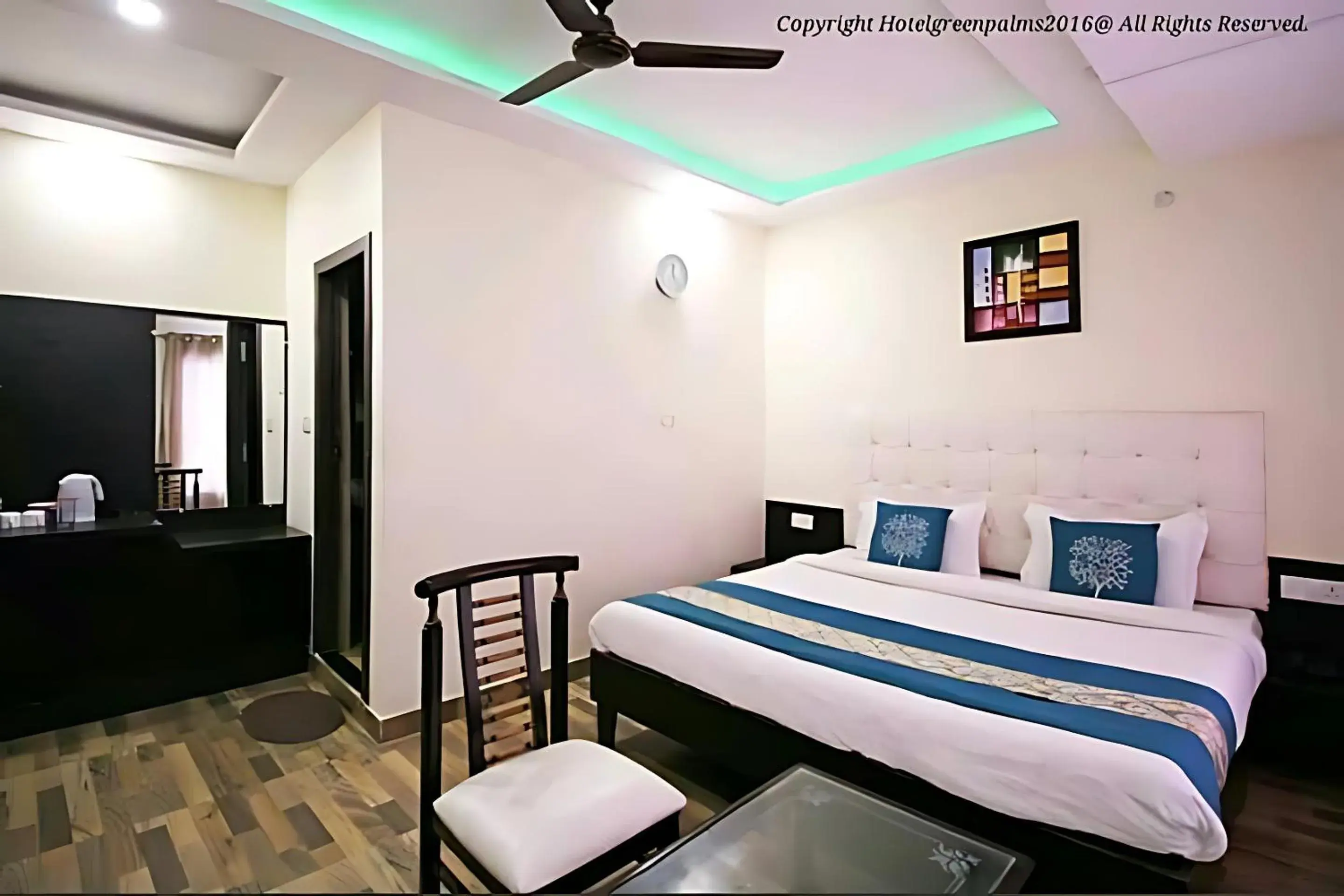 Green Palms Rubystone Exotic Green Palms Rubystone Exotic