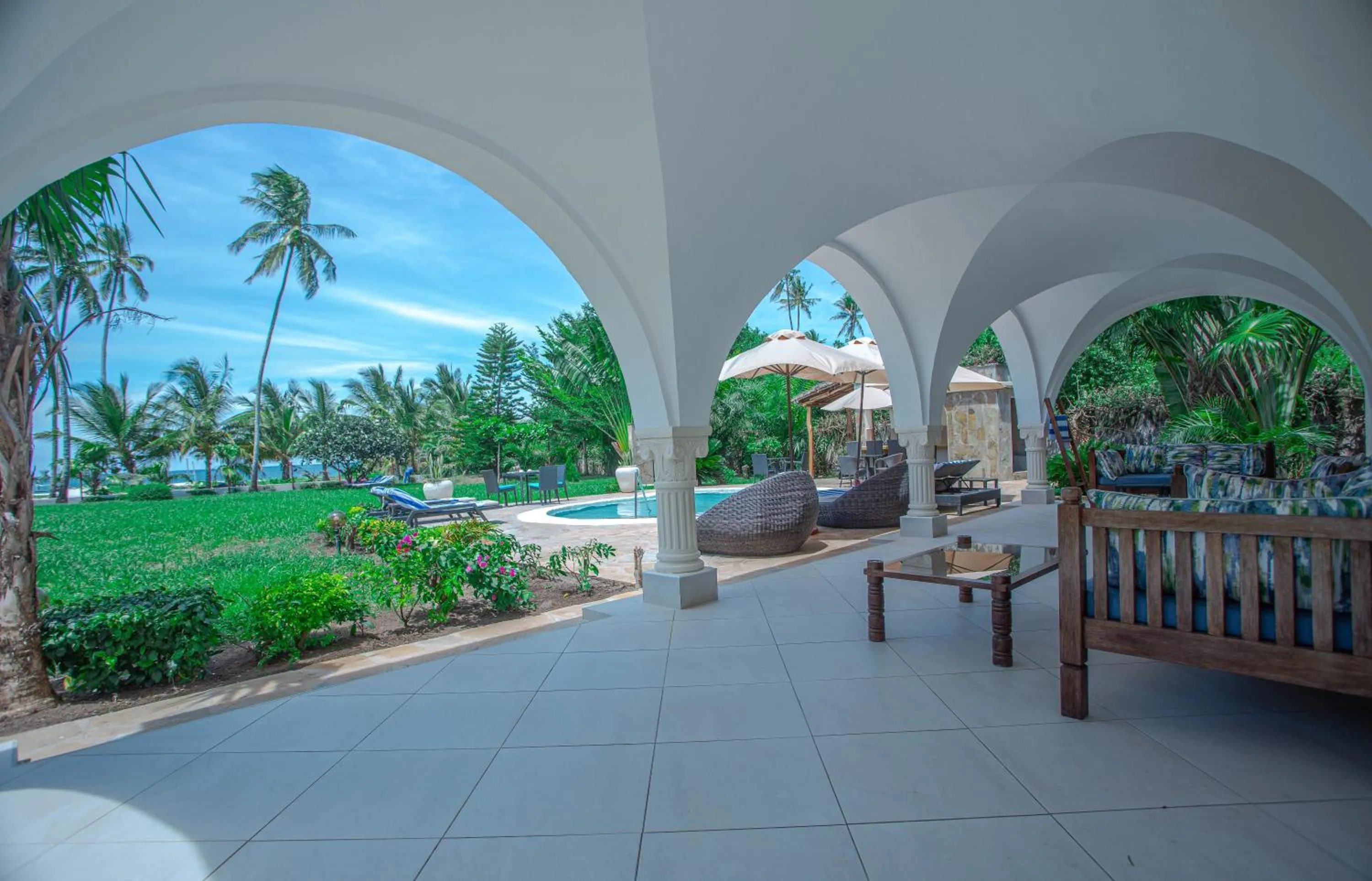 Villa - Beach Front in Mzima Beach Residences - Diani Beach