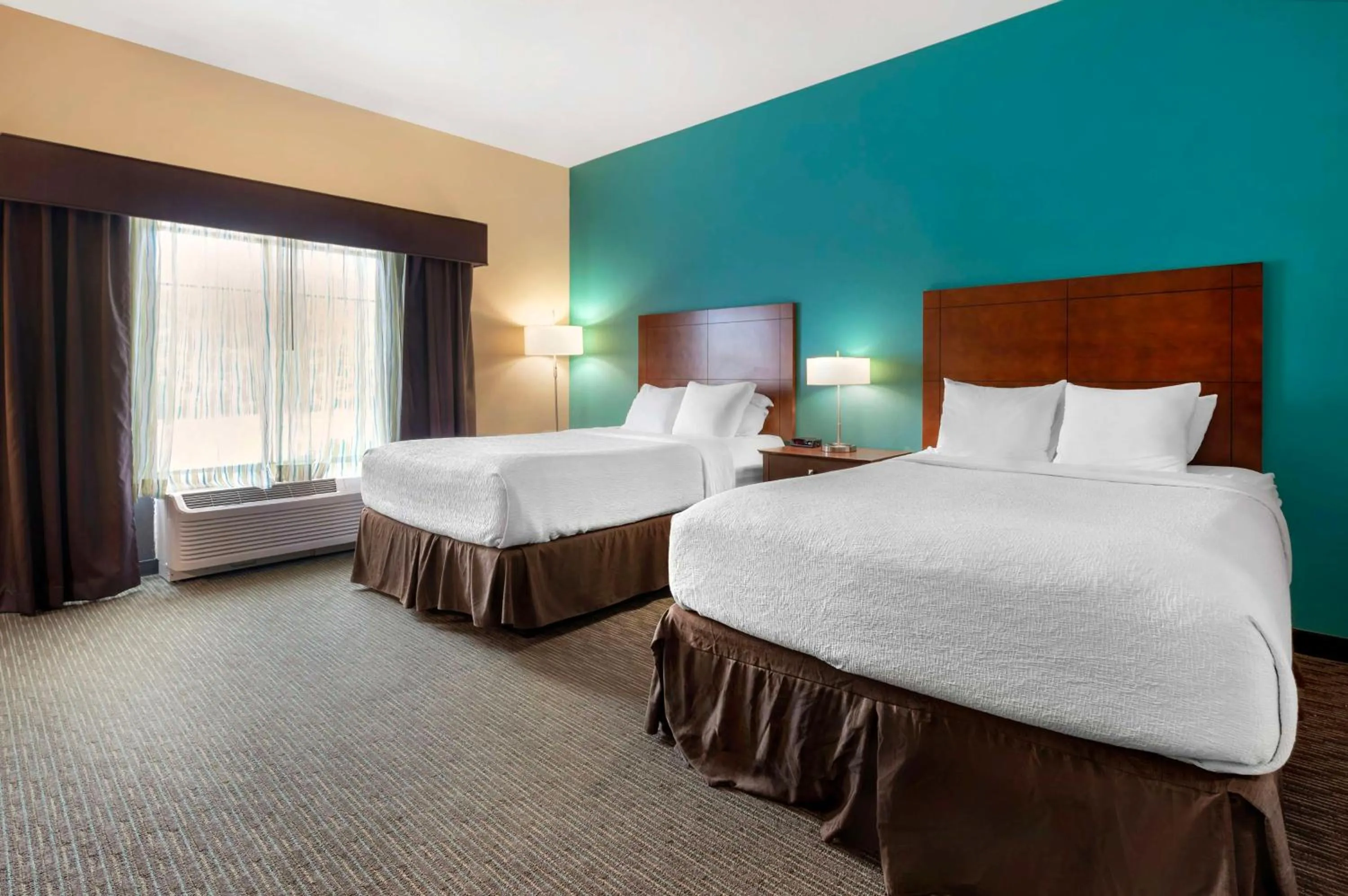 Queen Suite with Two Queen Beds and Kitchenette - Non-Smoking in Best Western Plus French Lick