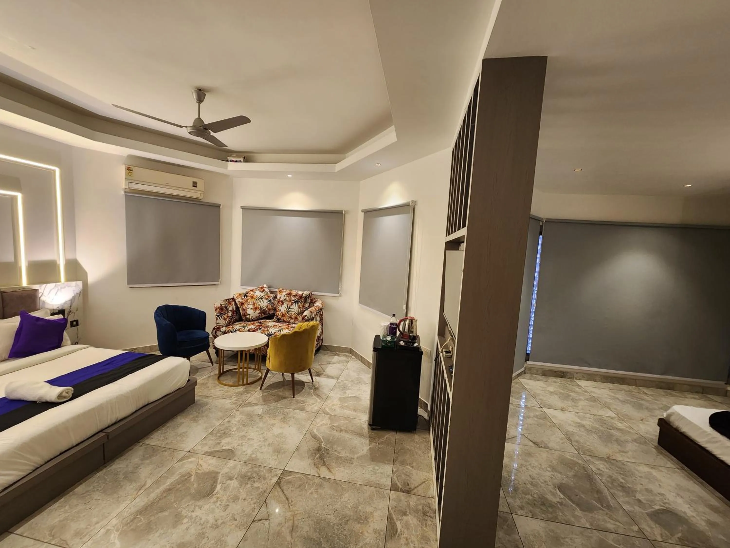 Suite with City View in Square 9 Inn - A Boutique Hotel