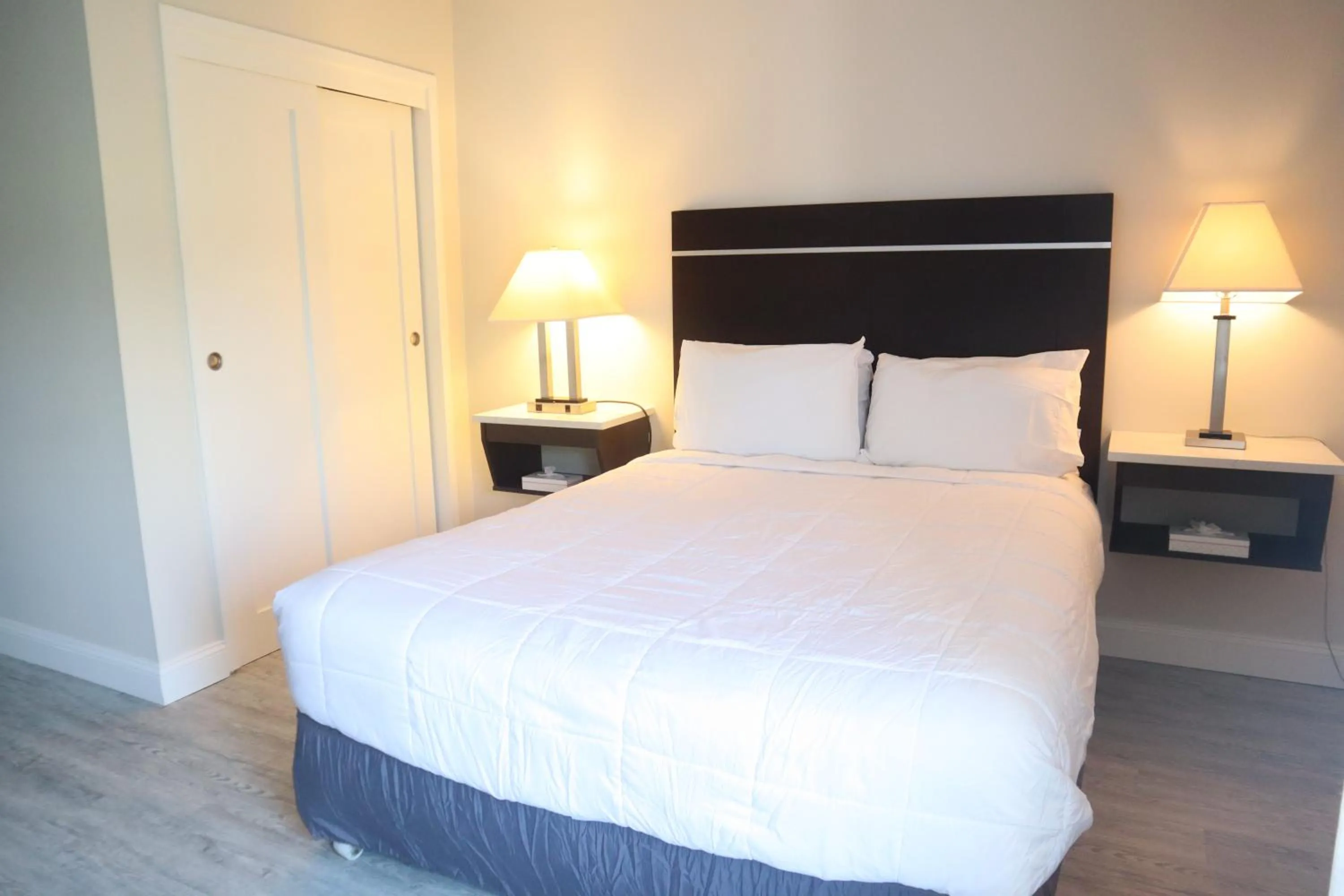 Queen Room in The Shore Club