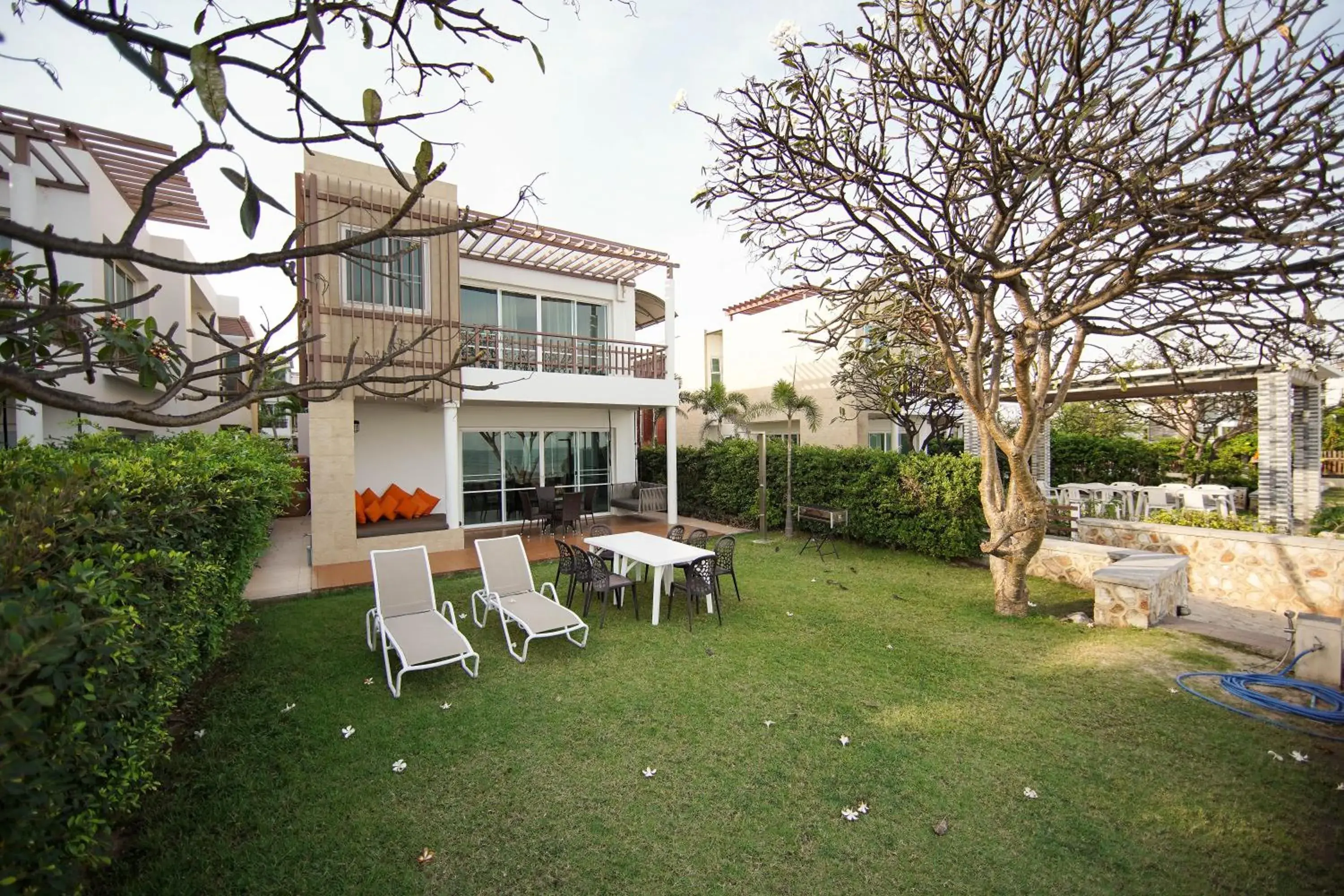 Simantra Private Villas Simantra Private Villas