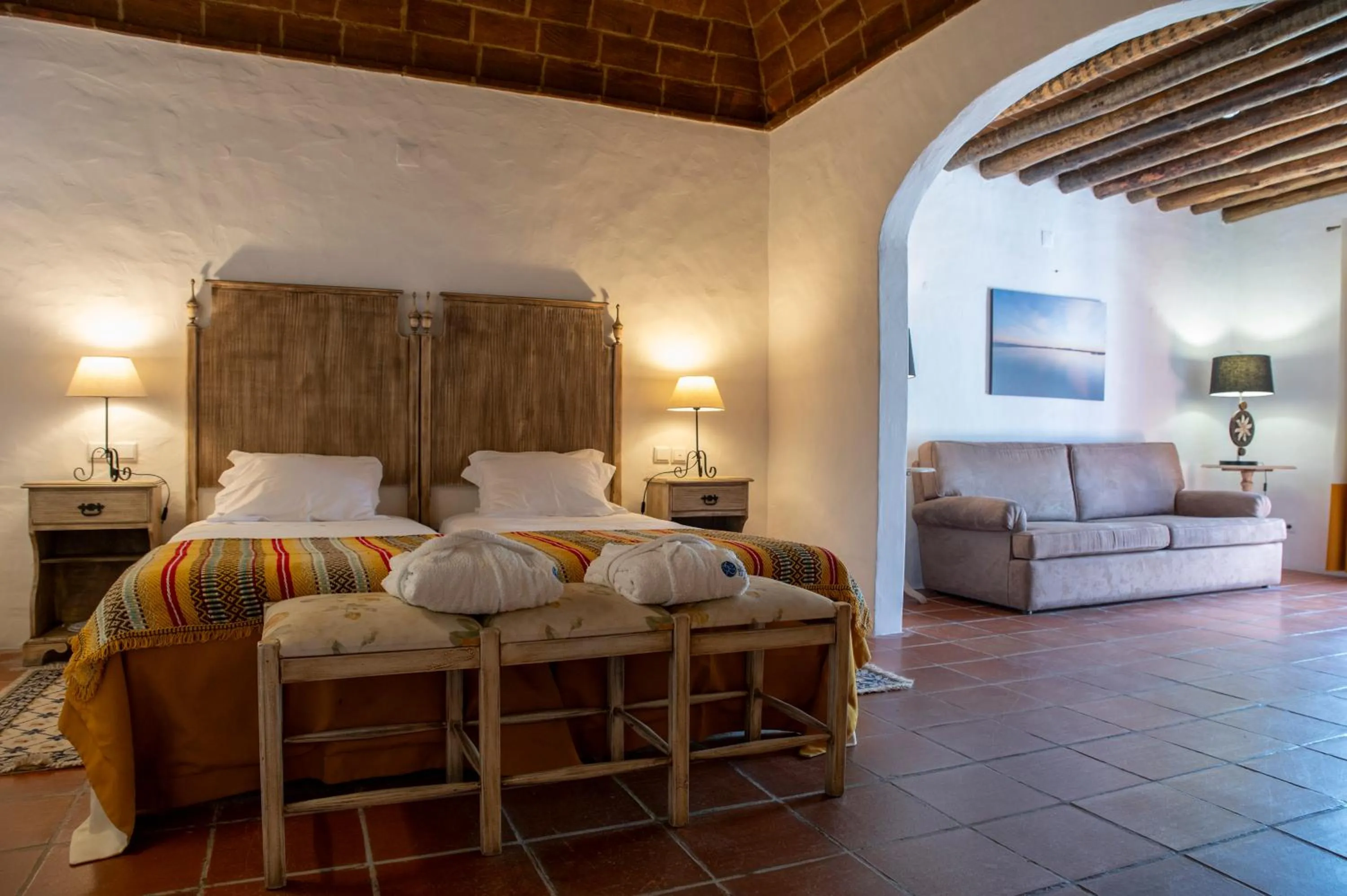 Deluxe Suite in Horta da Moura by WOT Signature