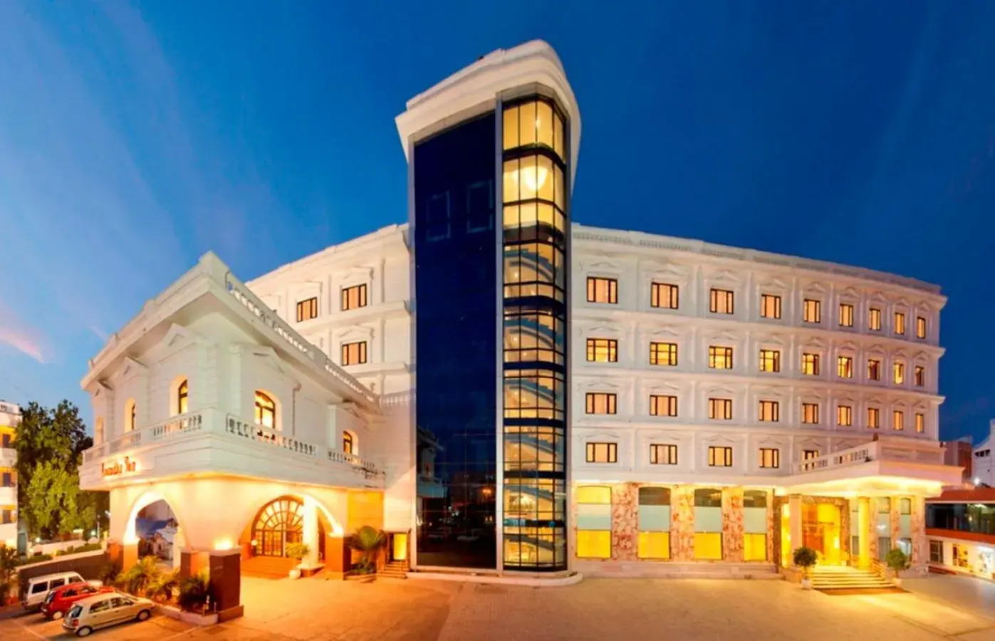 Anandha Inn Convention Centre and Suites Anandha Inn Convention Centre and Suites
