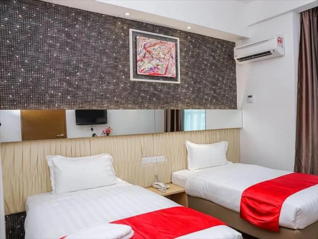 Standard Twin Room in 906 Premier Hotel