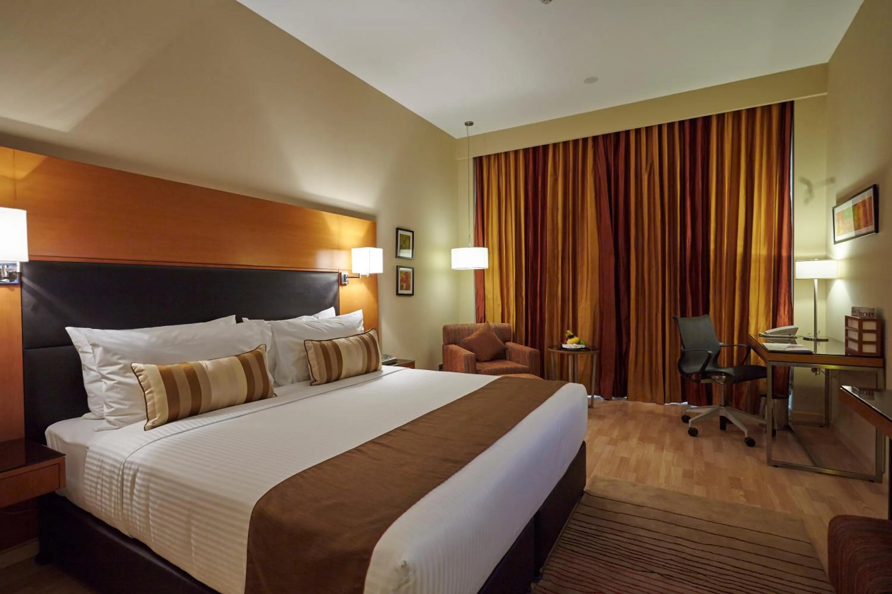 Deluxe Room - single occupancy in Turyaa Chennai - OMR IT Expressway