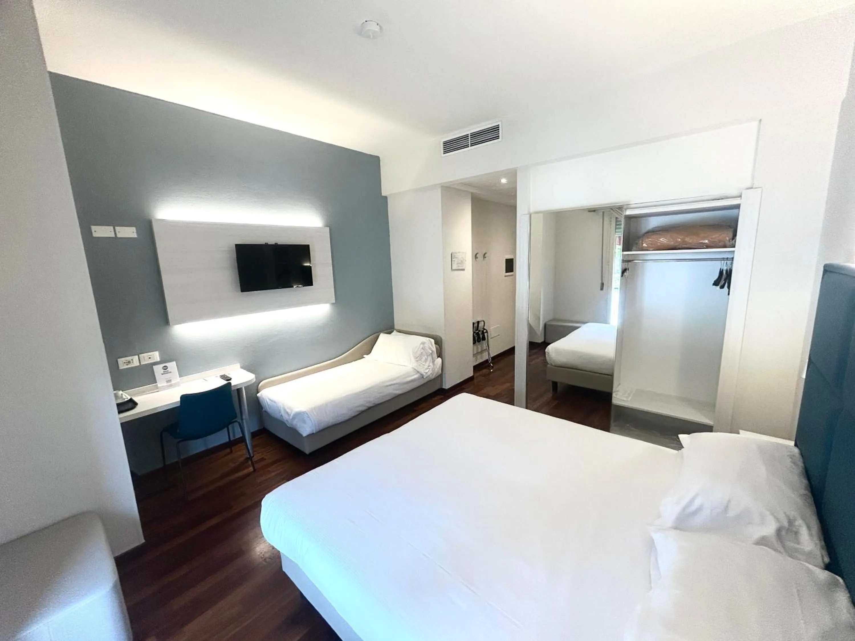 Triple Room in Best Western Cesena Hotel