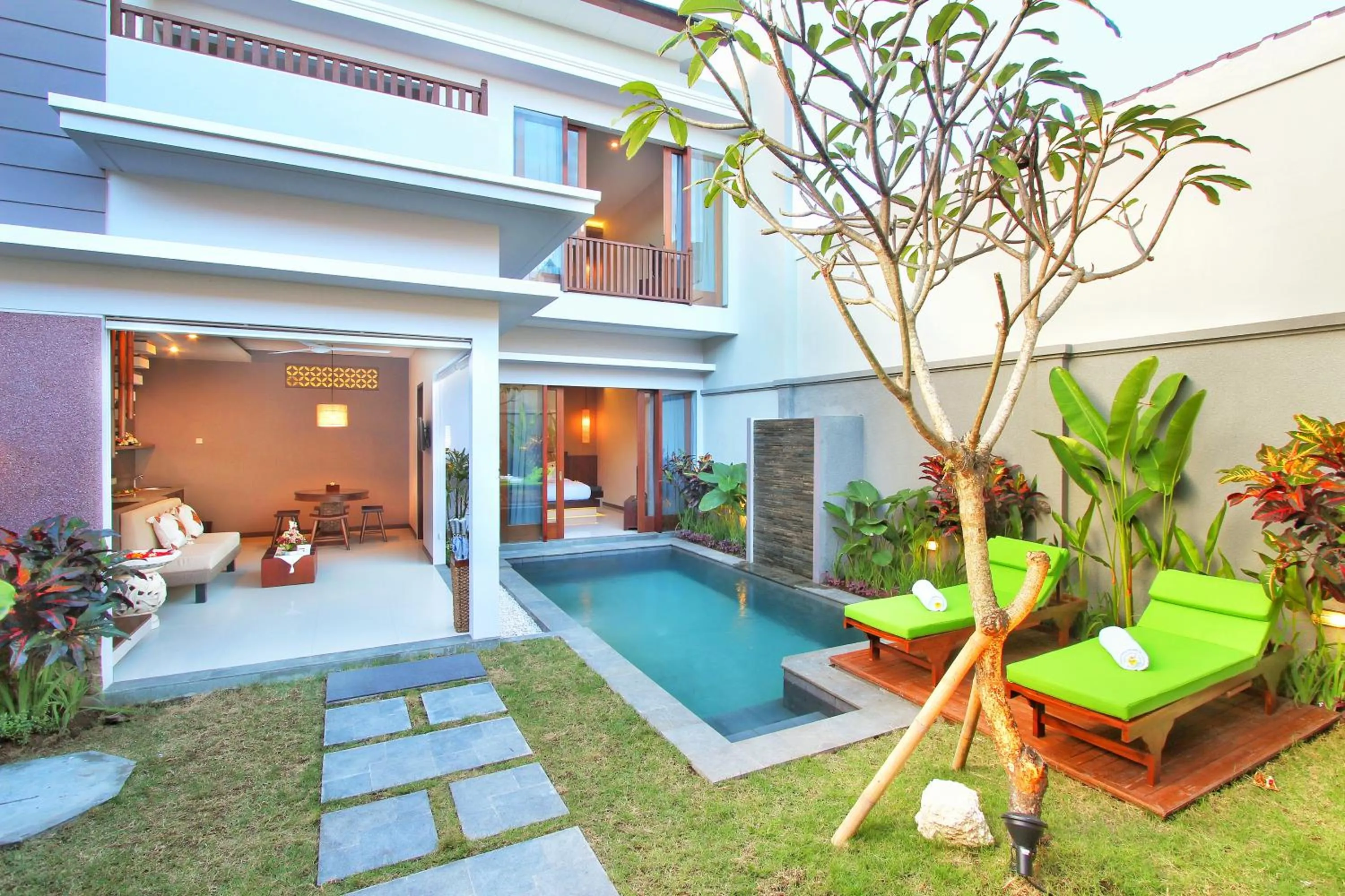 Deluxe Two-Bedroom Villa with Private Pool in Maharaja Villas Bali - CHSE Certified