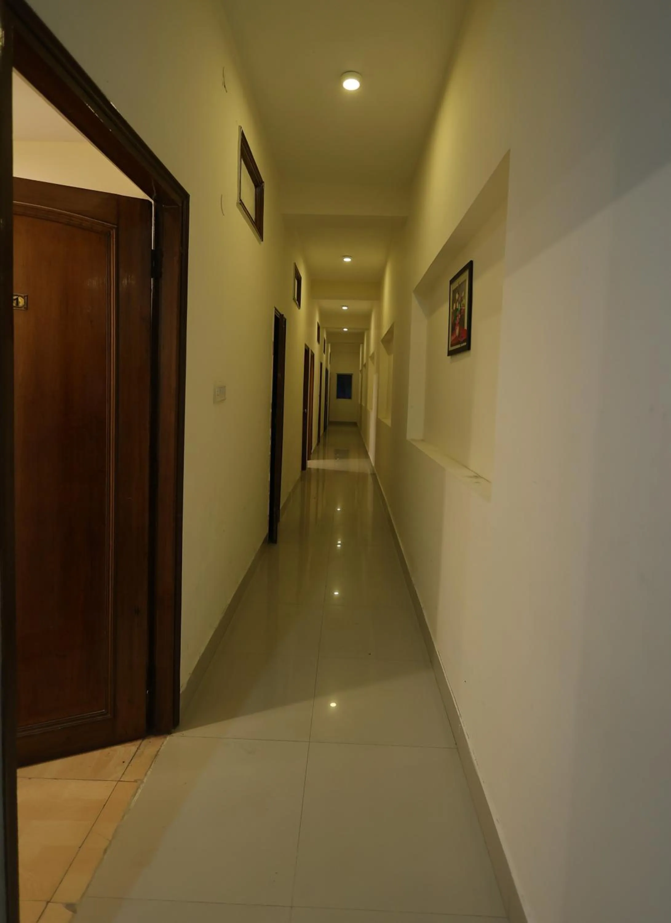 Deluxe Double Room in Riverside Resorts